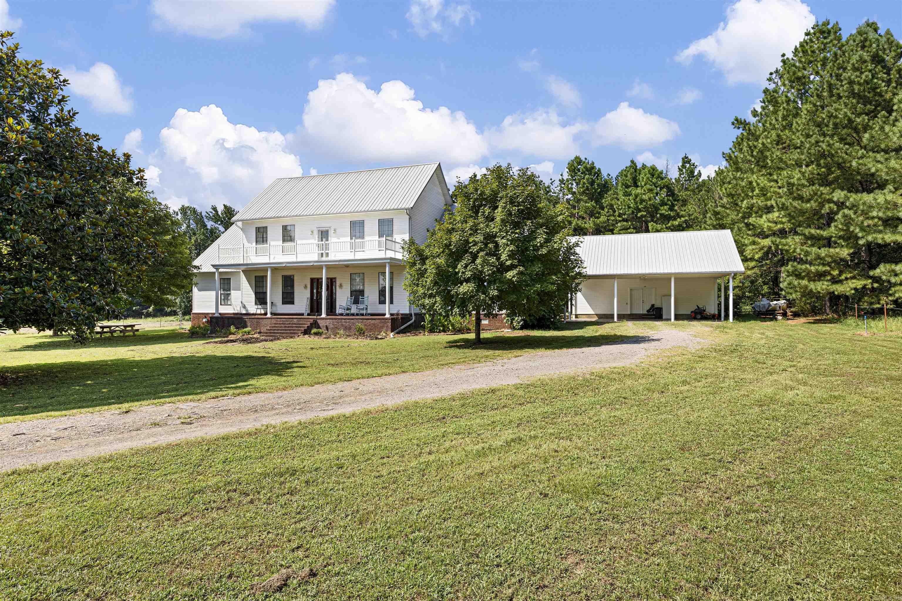 2000 County Road 4200  Clarksville, AR