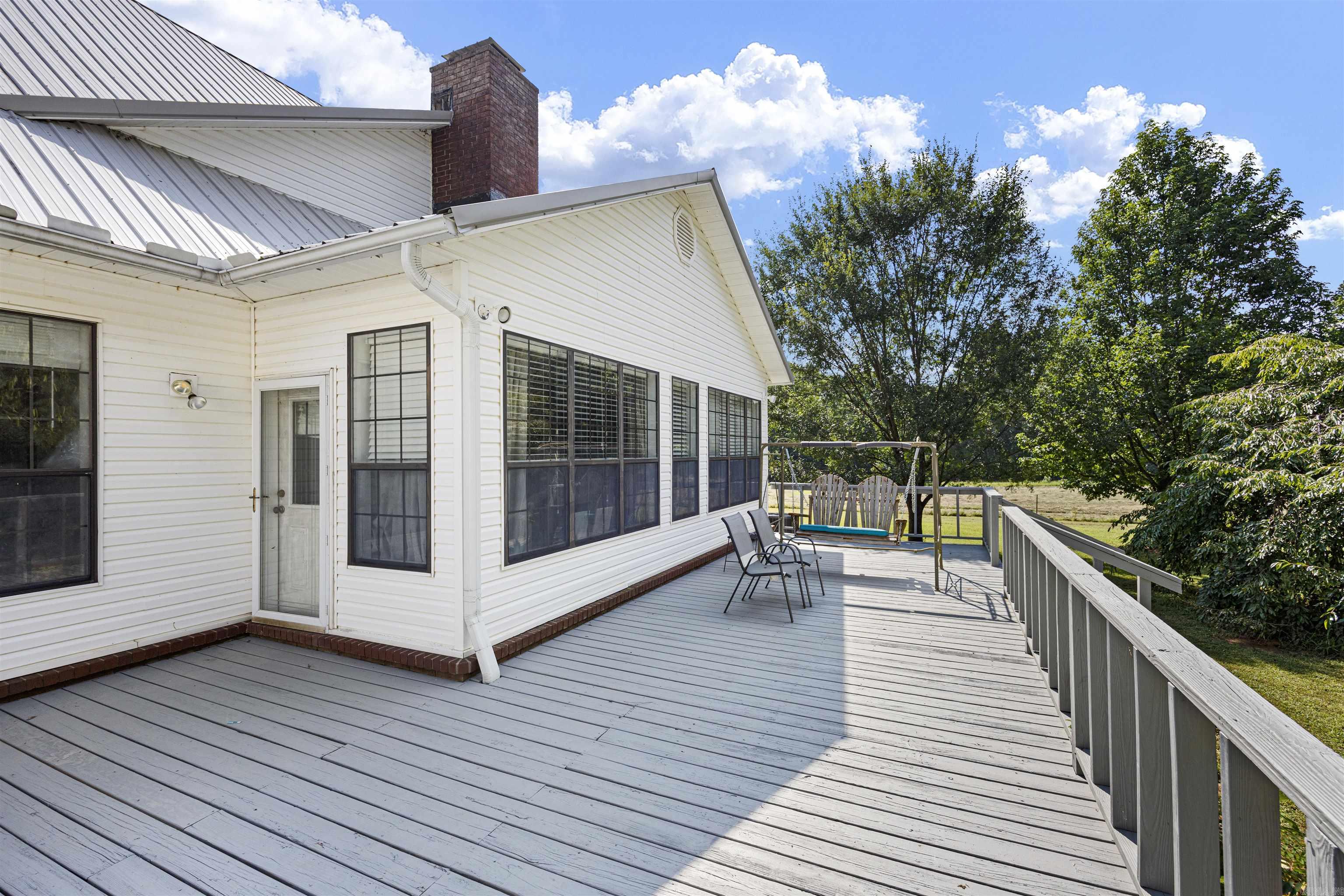 2000 County Road 4200  Clarksville, AR