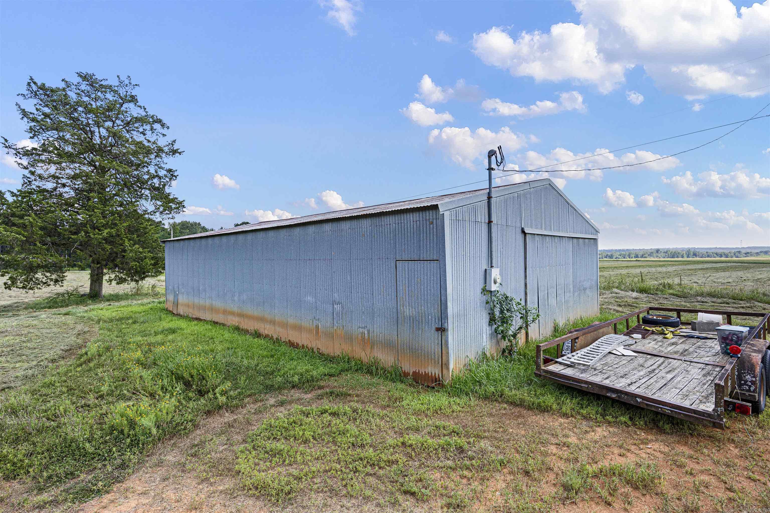 2000 County Road 4200  Clarksville, AR