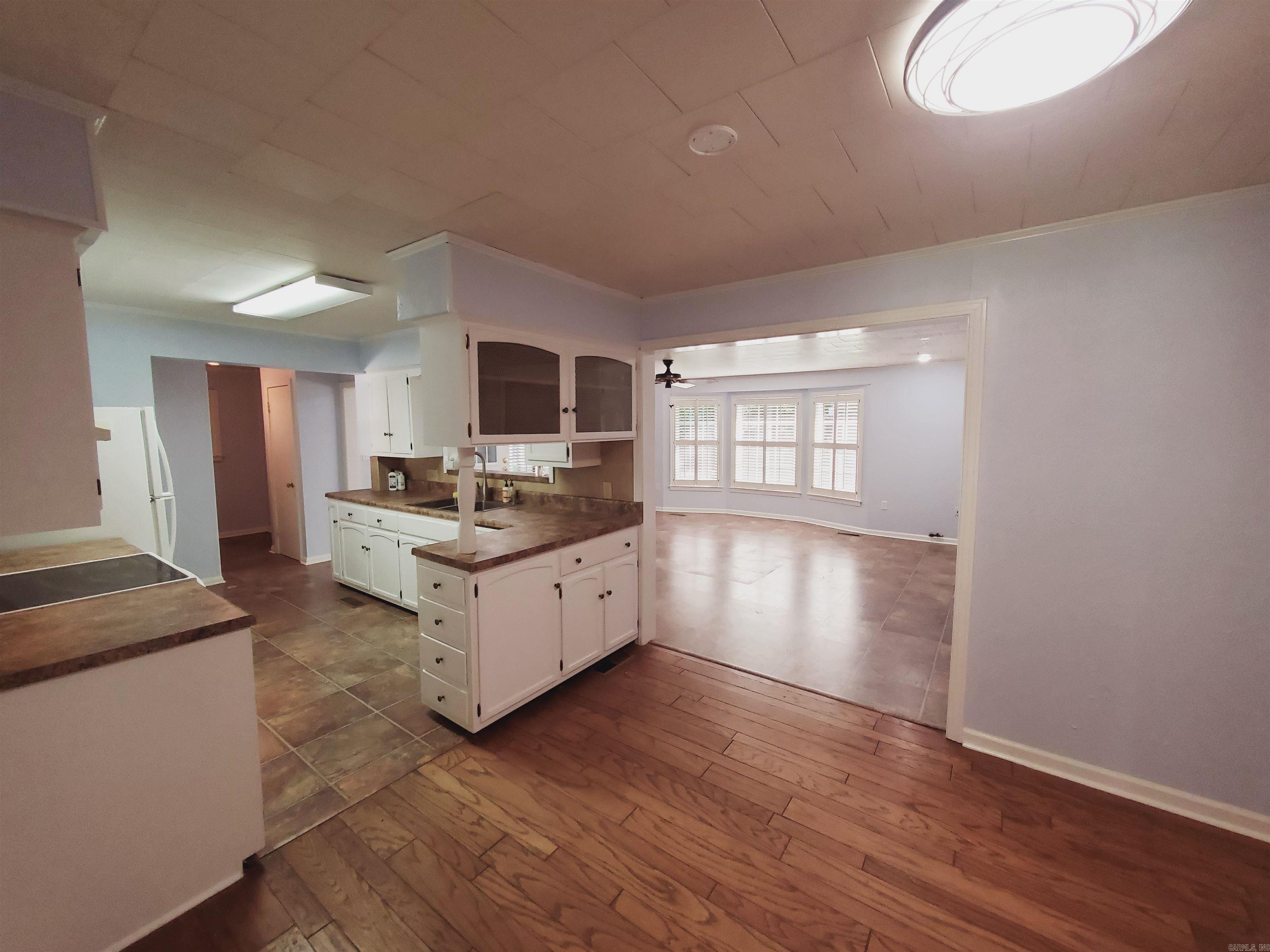 305 N 8th  Piggott, AR