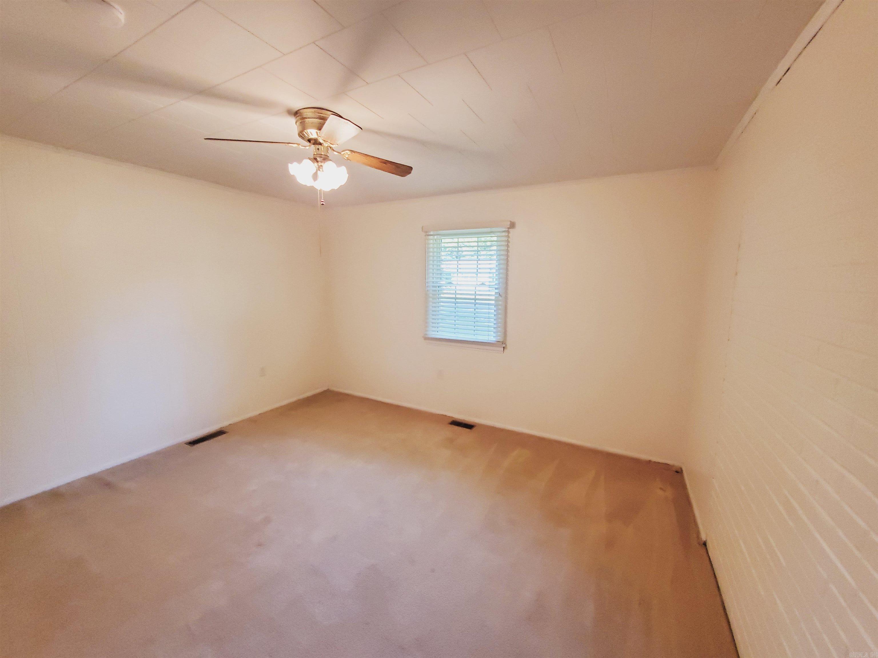 305 N 8th  Piggott, AR