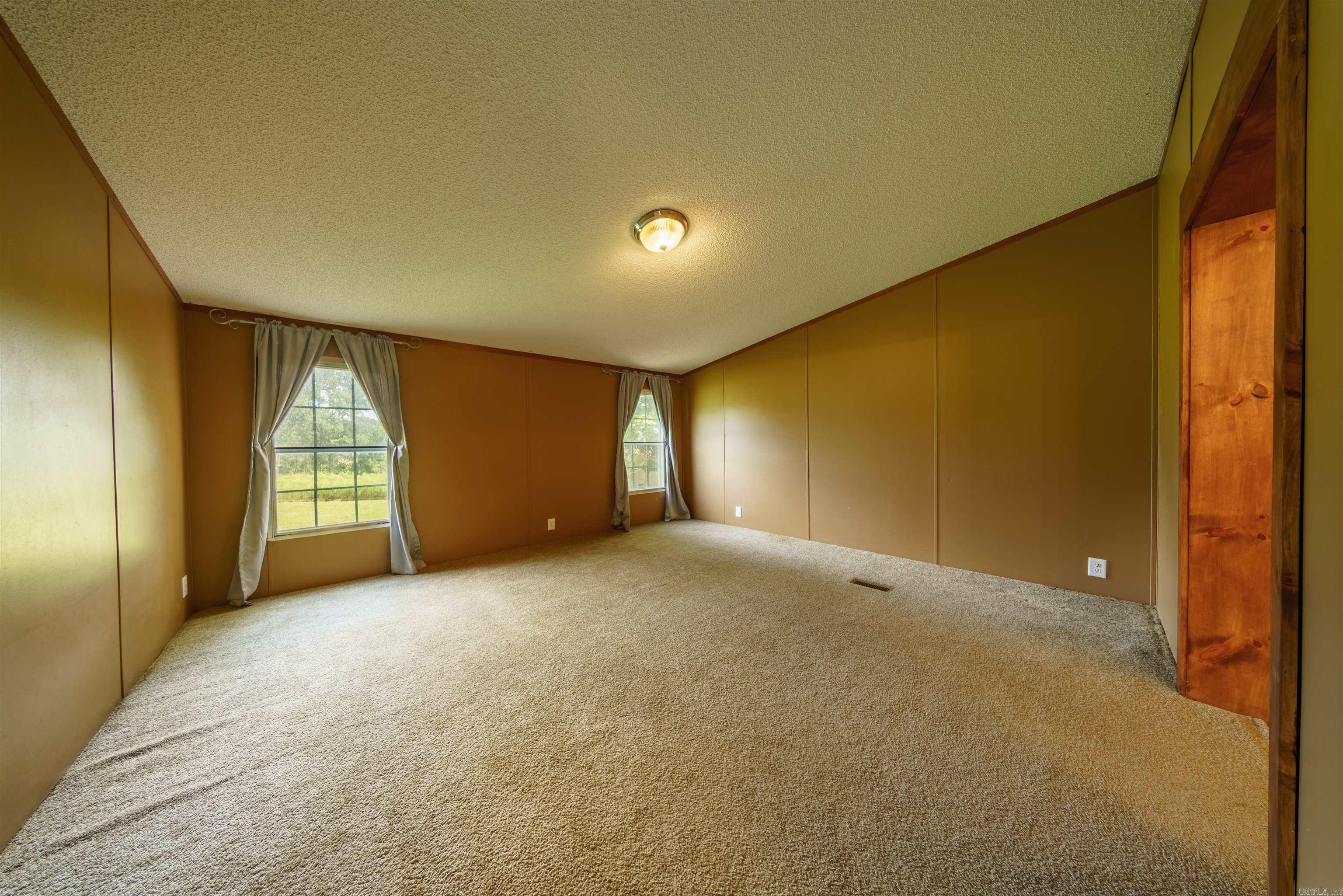 1046 Grange Rd  Cave City, AR