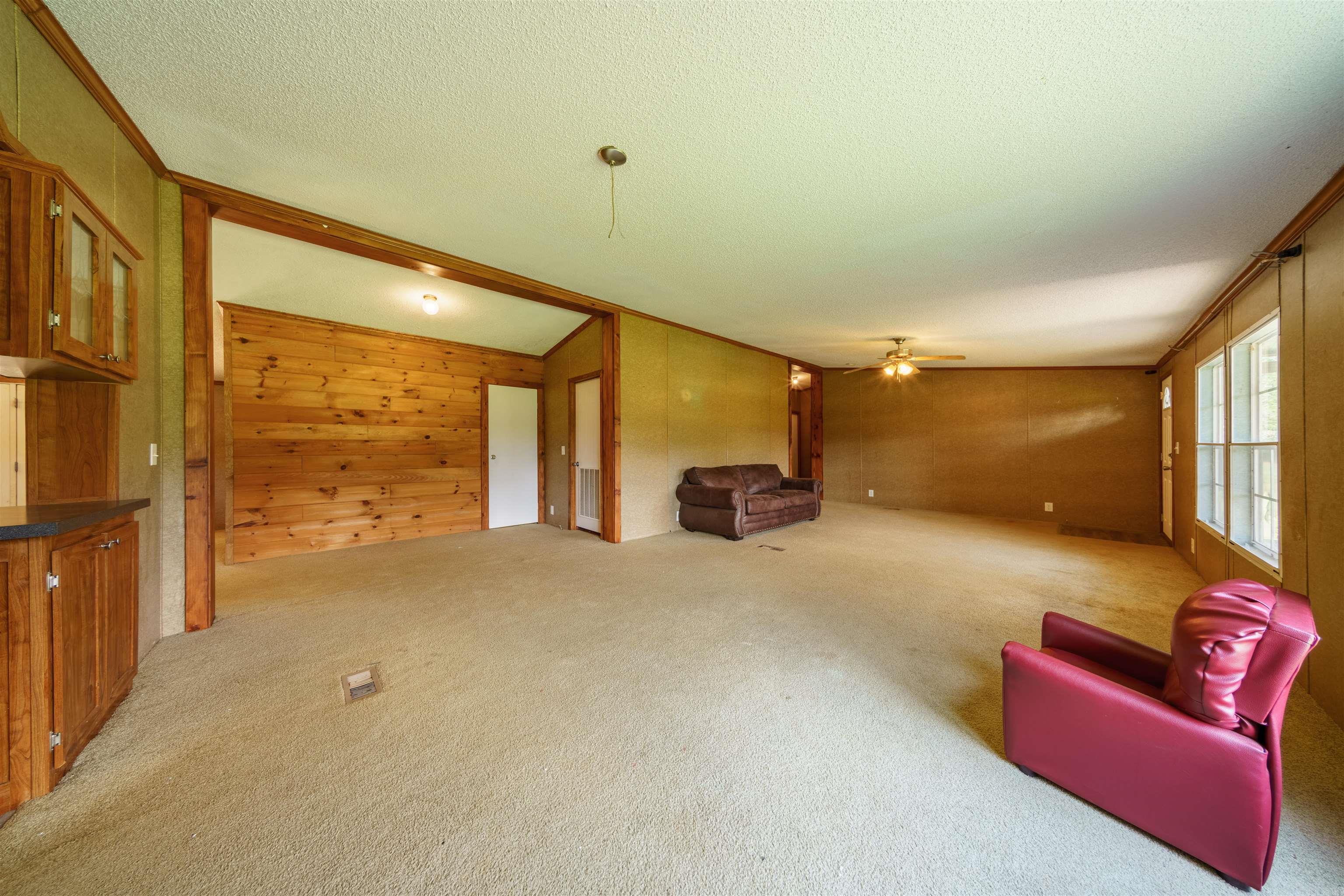 1046 Grange Rd  Cave City, AR