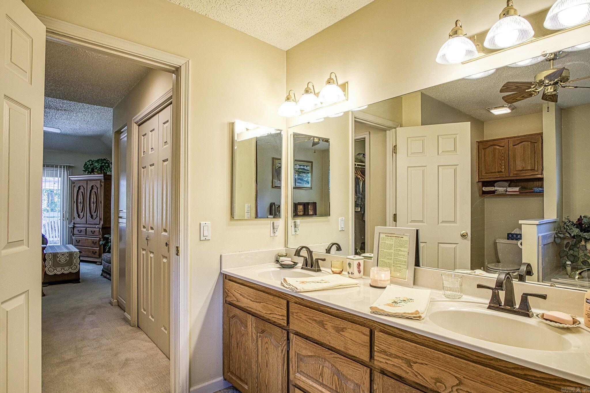 10 Meseta  Hot Springs Village, AR