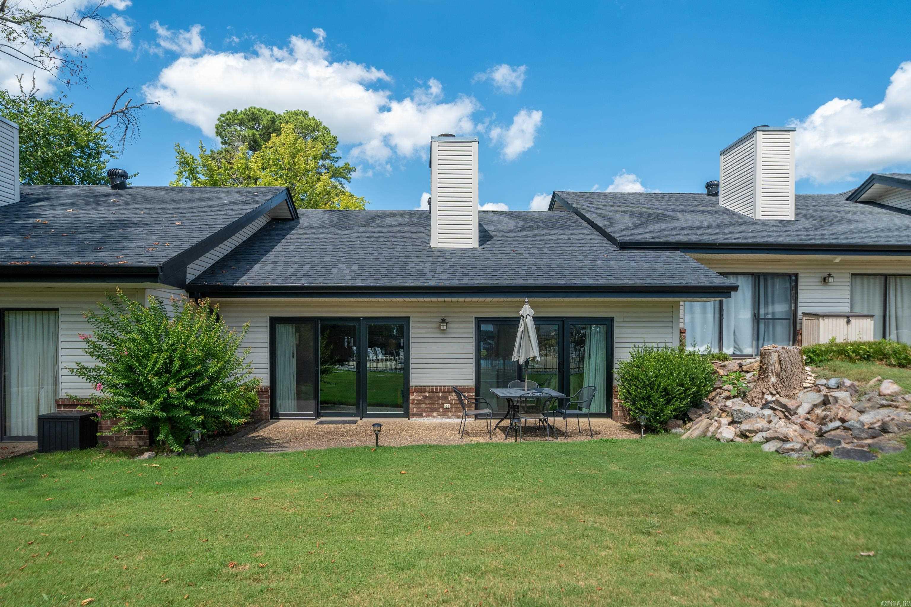 5371 Central Ave. 1C