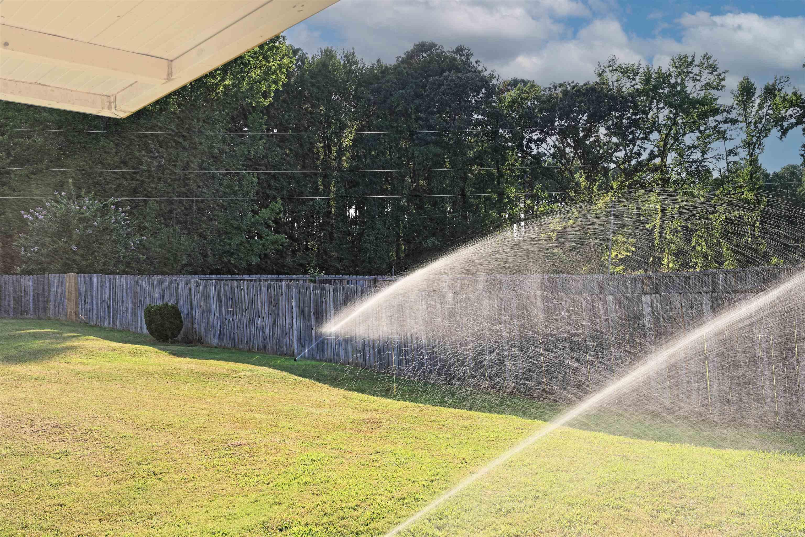 702 Honeysuckle Hills Court  Redfield, AR