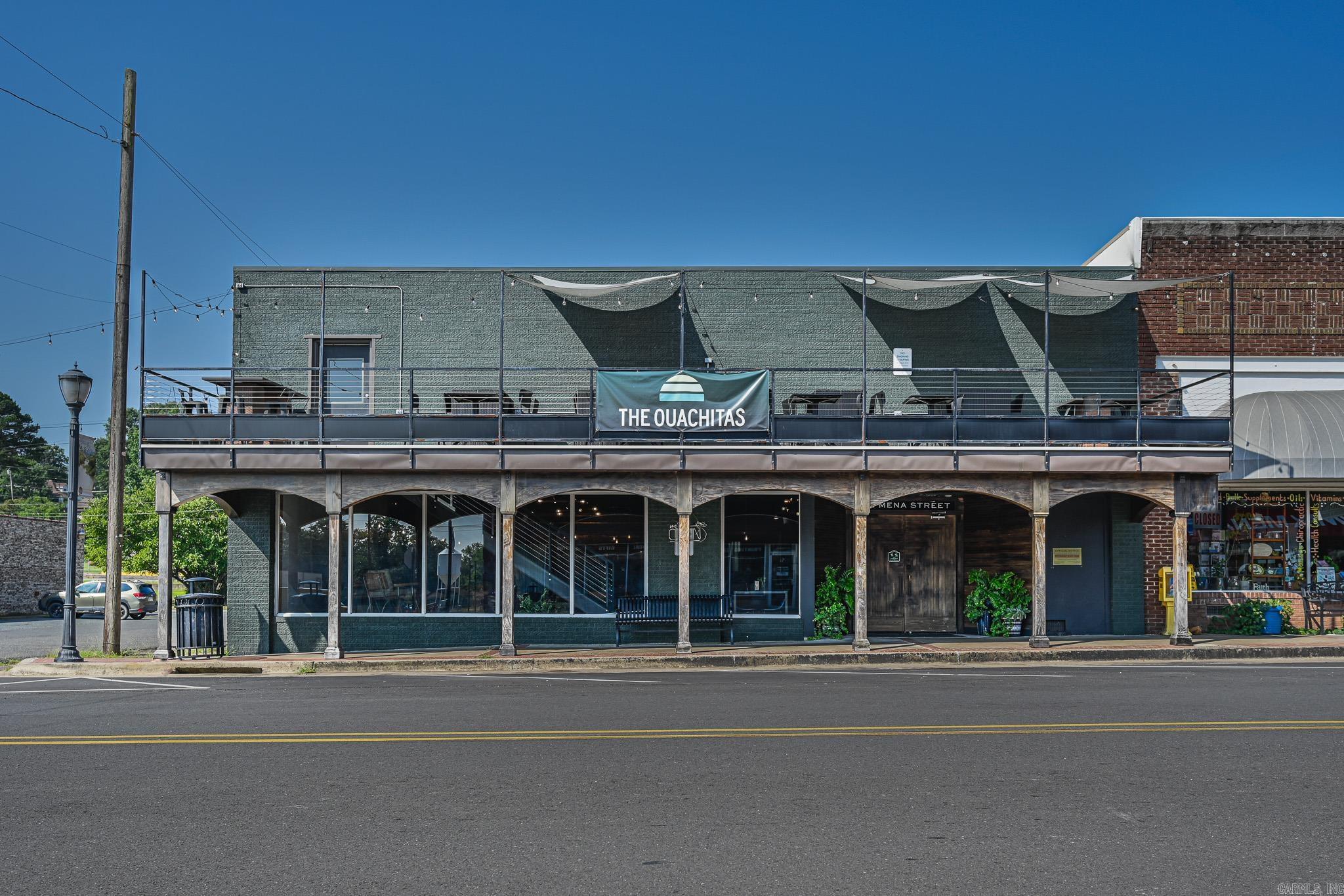 821 Mena St  Mena, AR