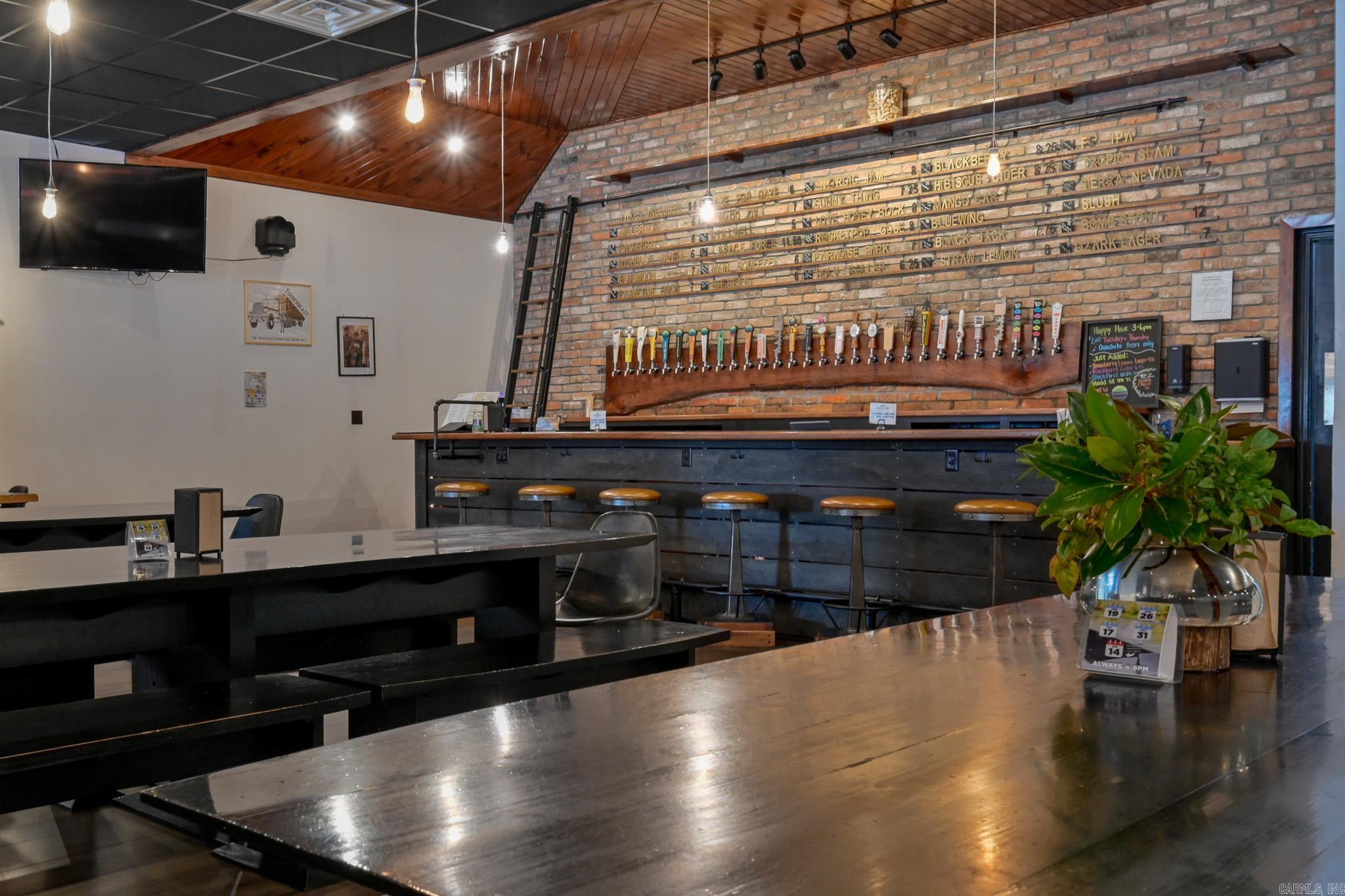 821 Mena St  Mena, AR