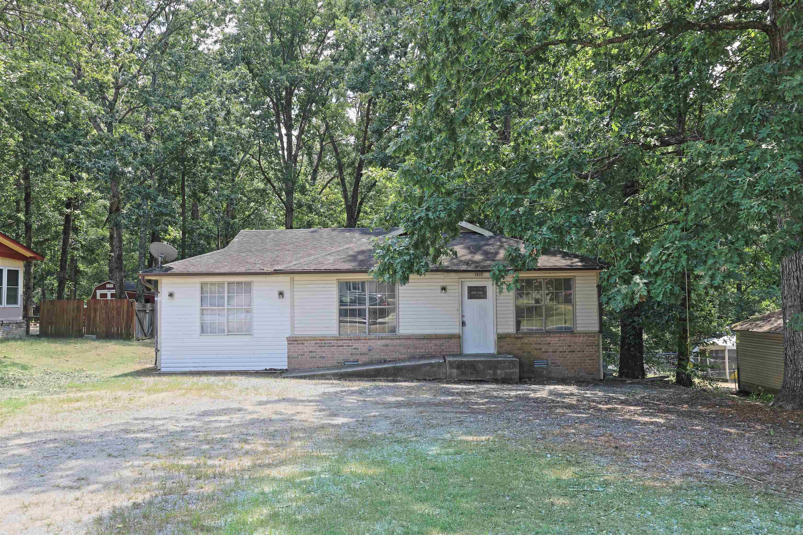 1210 Donna  Redfield, AR