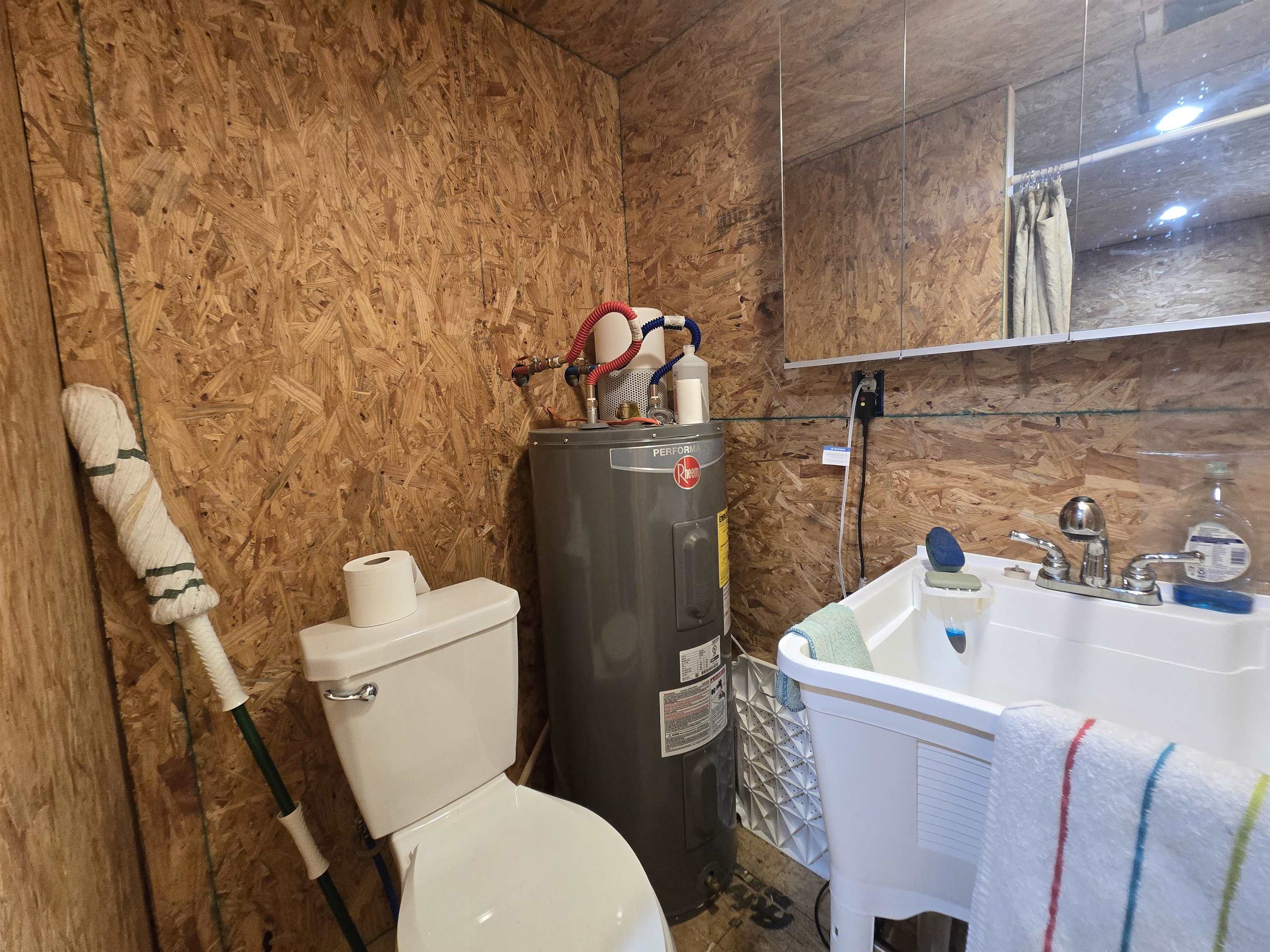 19 Willie May Drive Highland, AR 72542