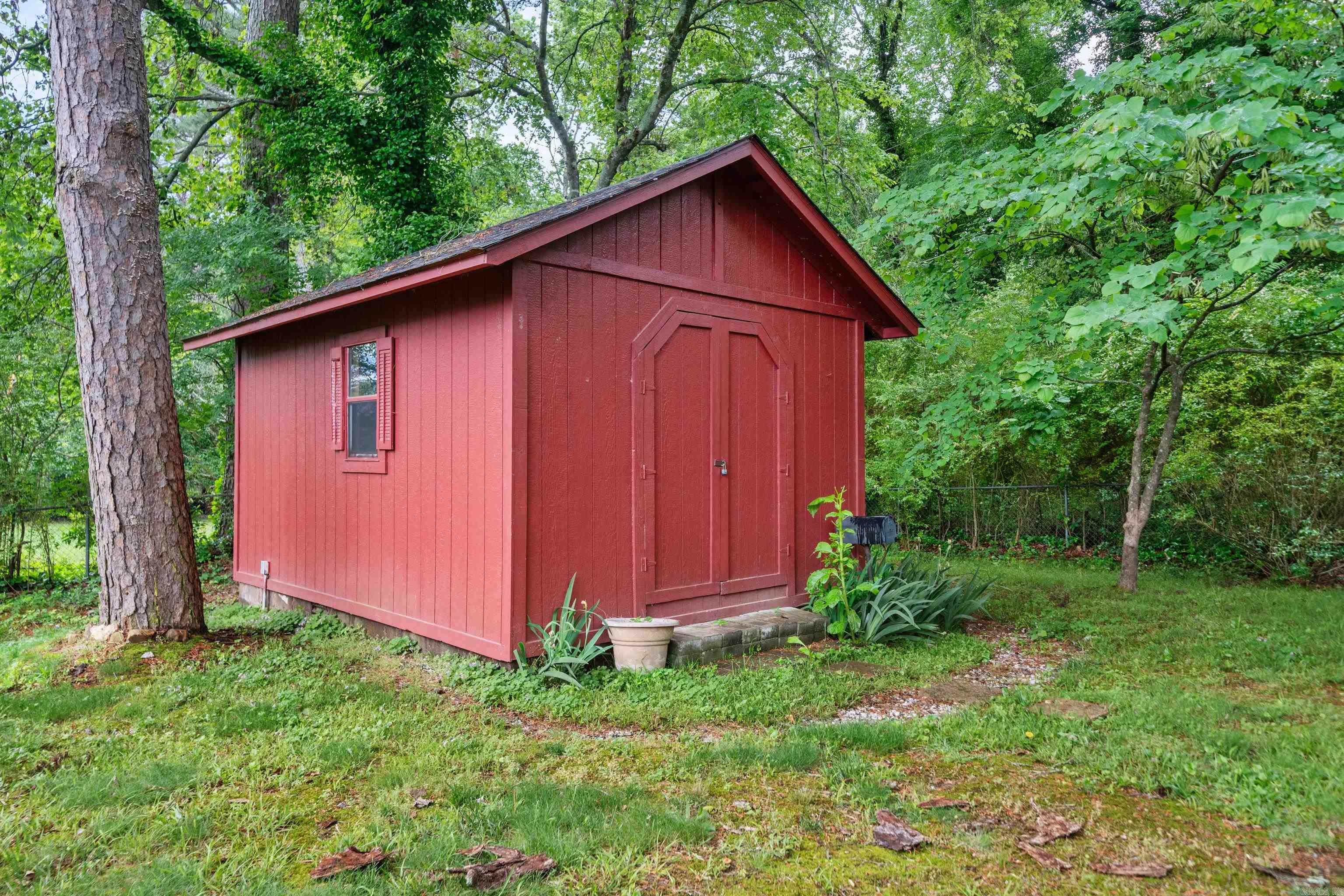 206 Shawnee  Hot Springs, AR