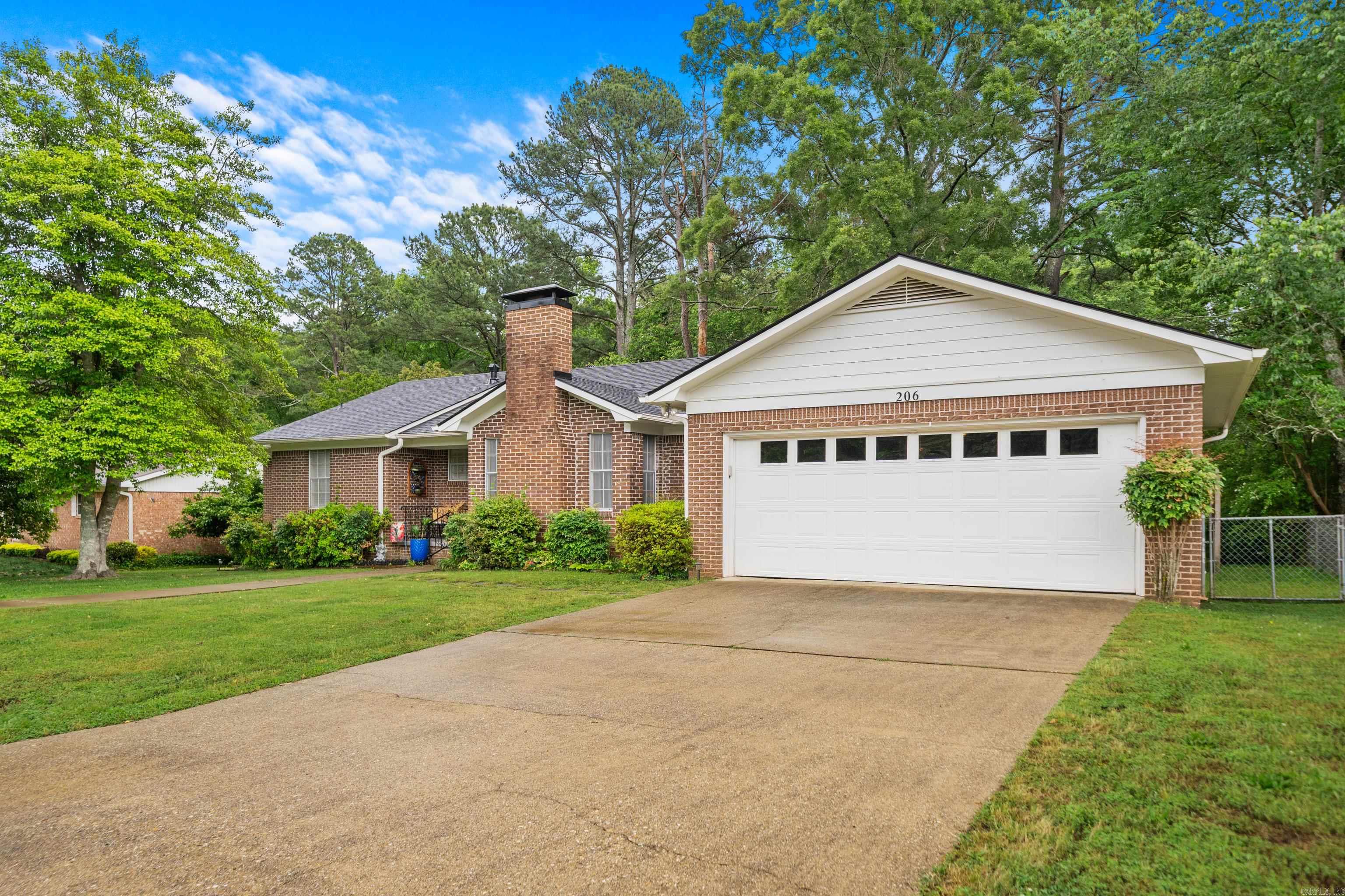 206 Shawnee  Hot Springs, AR