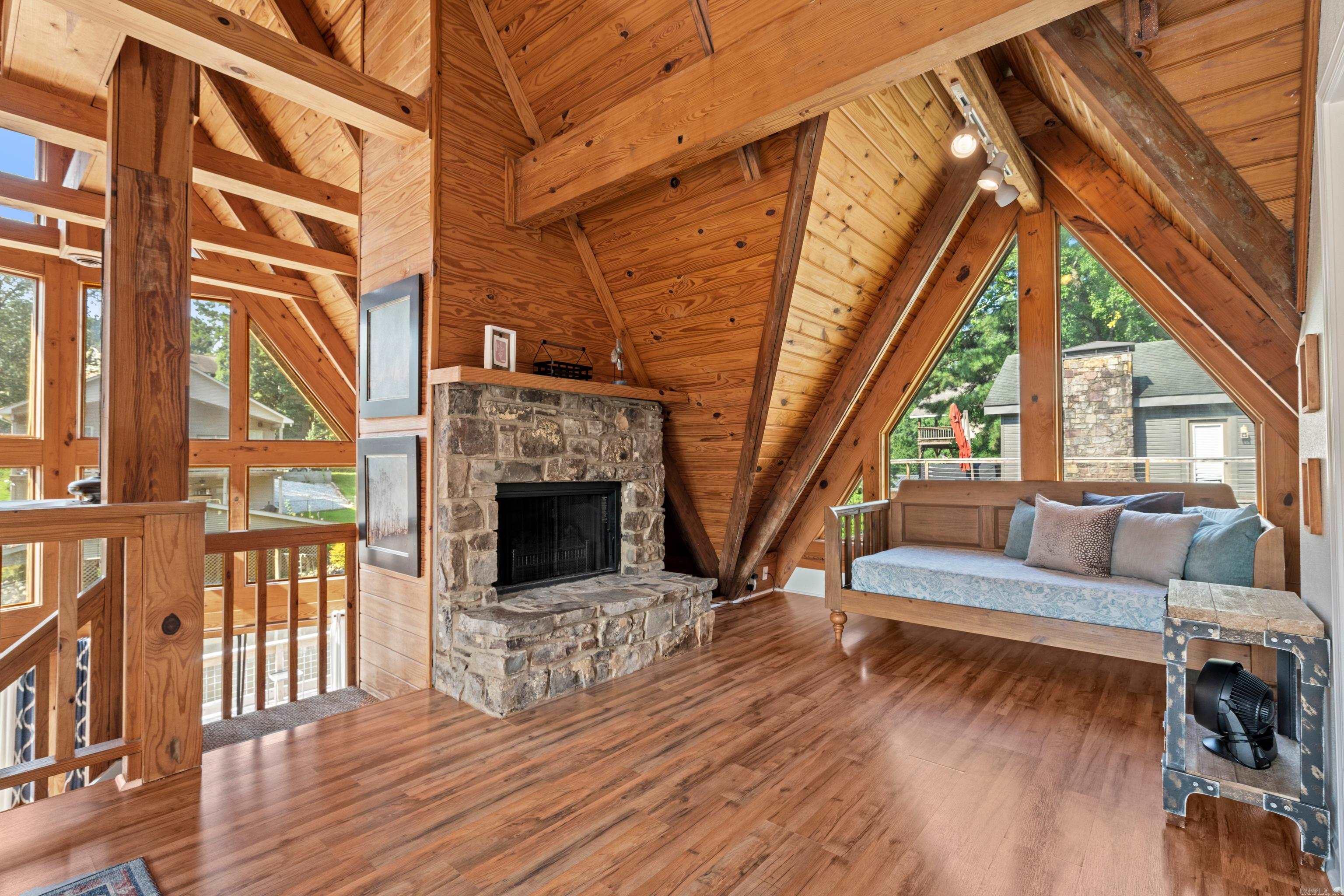 212 Burchwood Terrace Hot Springs, AR 71913