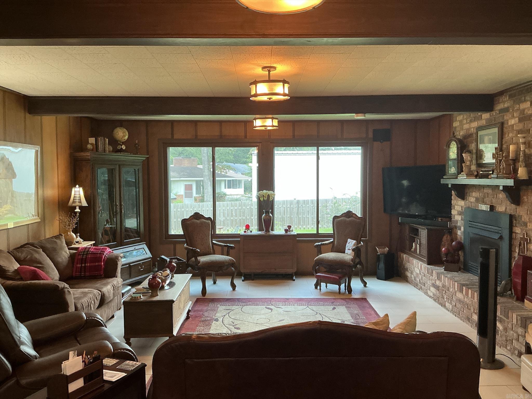 1008 Walnut Crossett, AR 71635