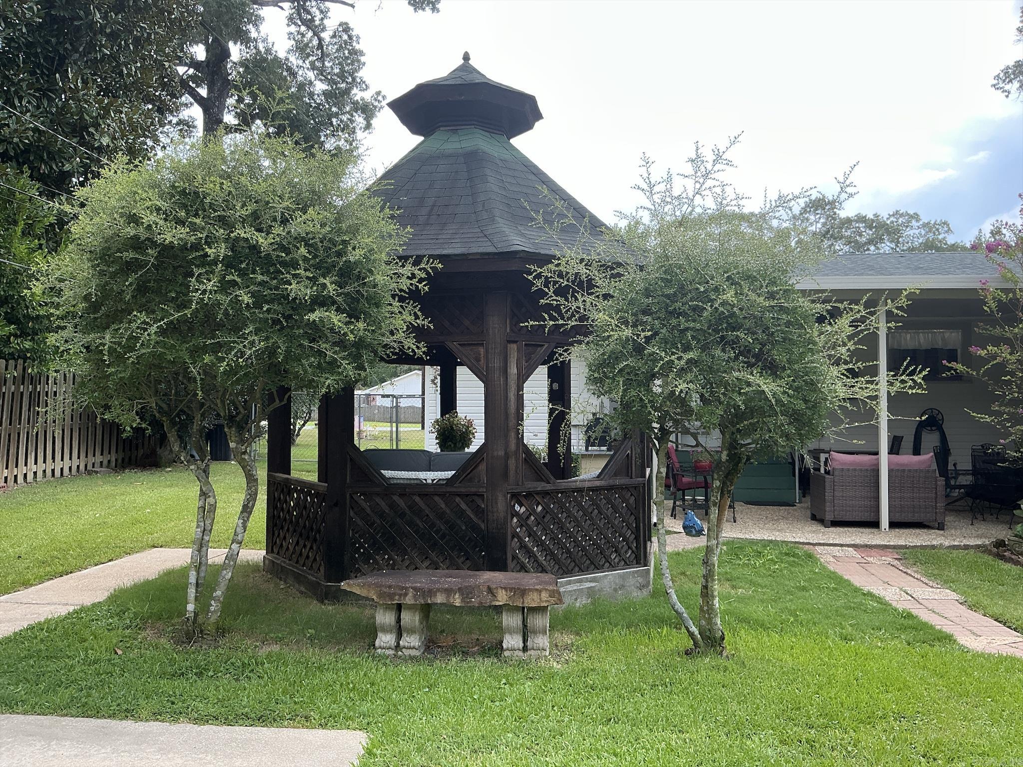 1008 Walnut Crossett, AR 71635