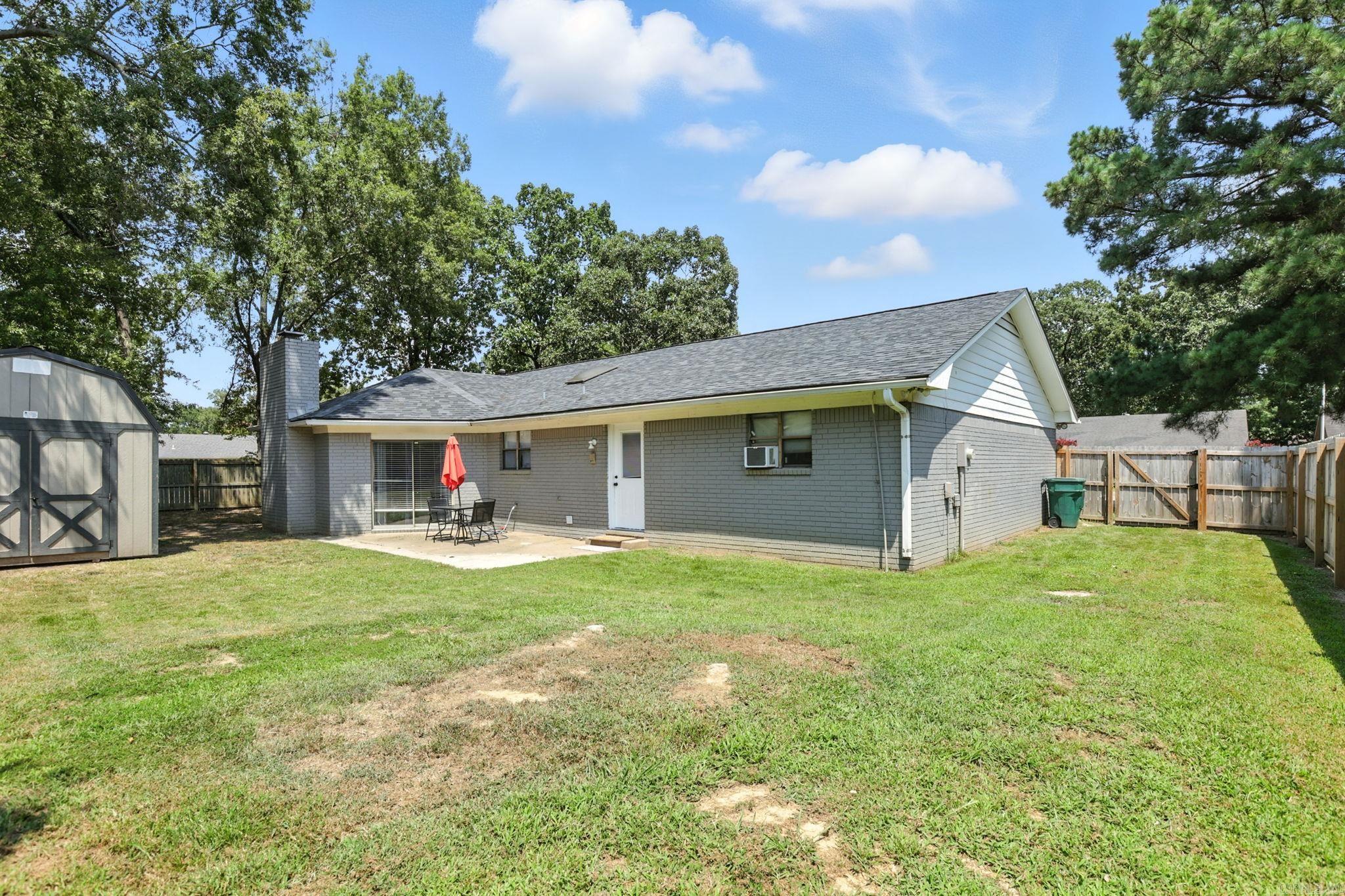 15 Brier Springs  Conway, AR