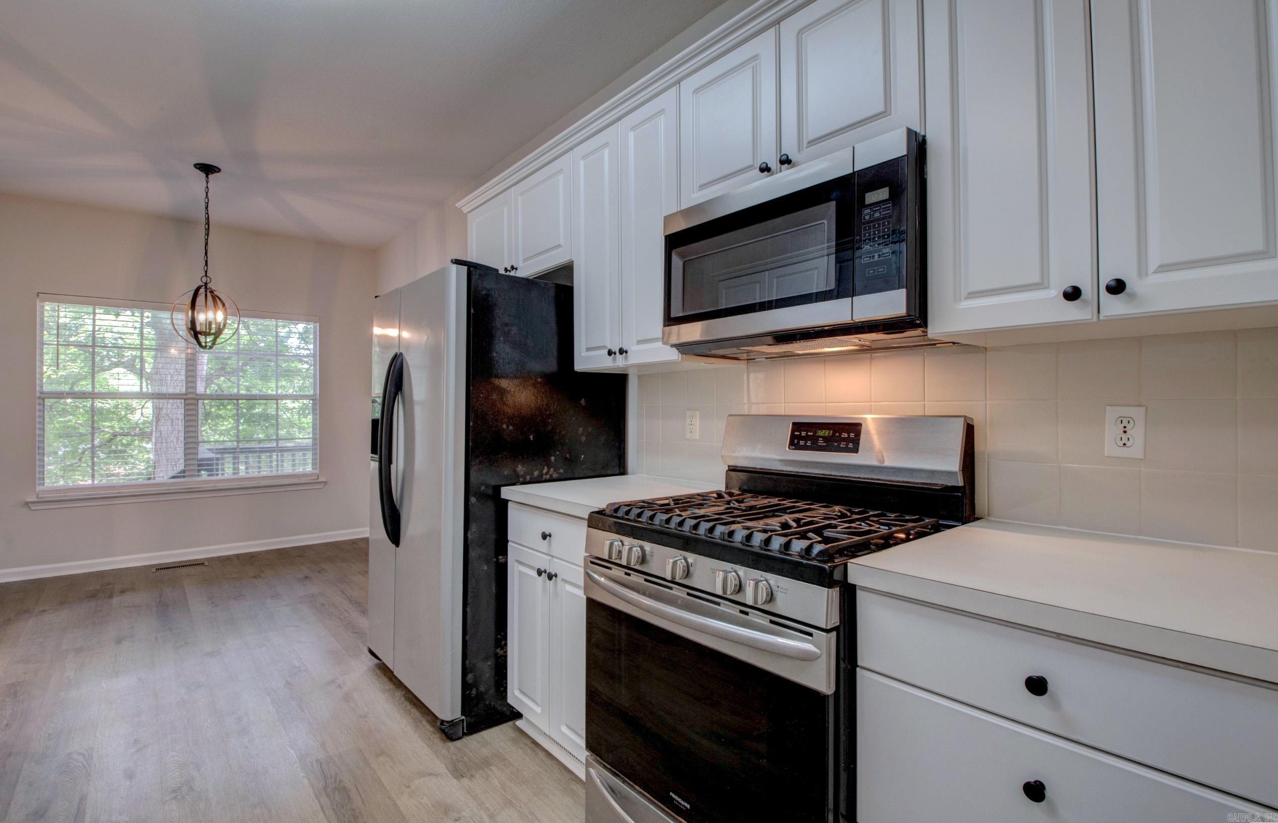 12825 Westglen Drive Little Rock, AR 72211-0000