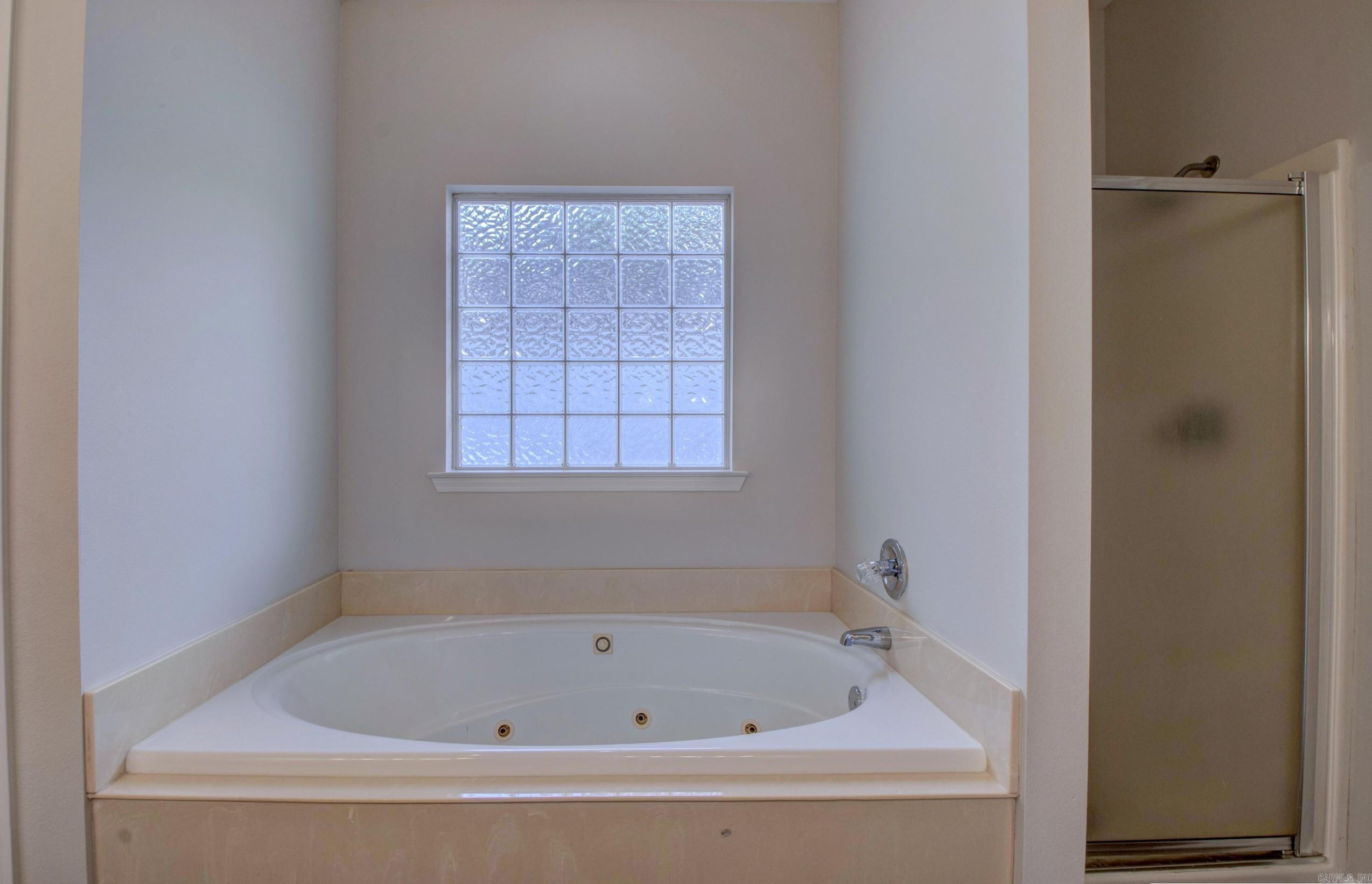 12825 Westglen Drive Little Rock, AR 72211-0000