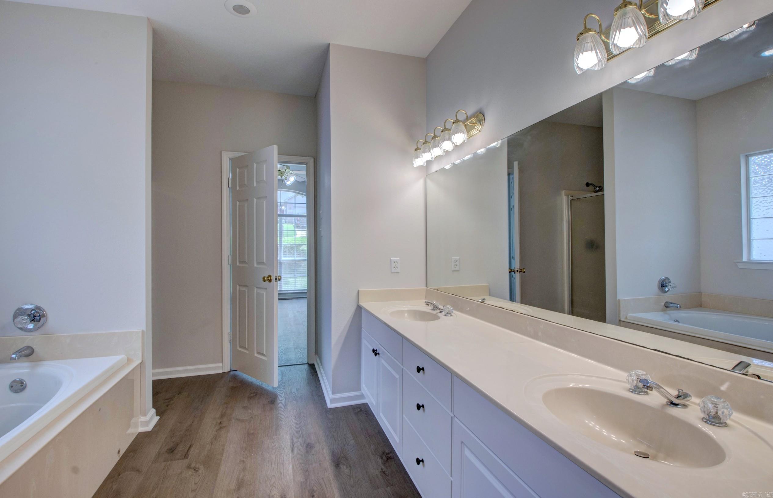 12825 Westglen Drive Little Rock, AR 72211-0000