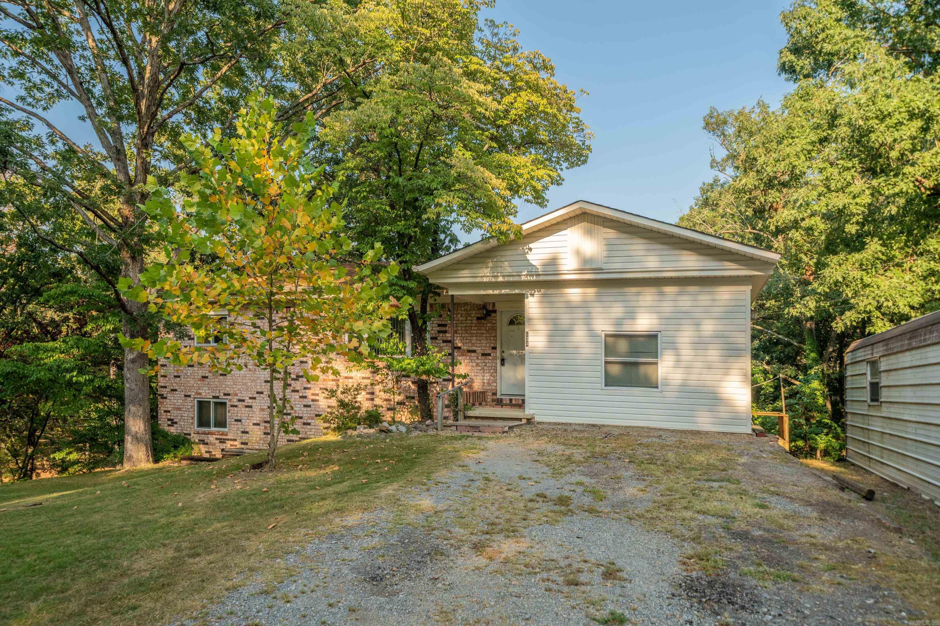 134  Stonehurst Rd  Hot Springs, AR
