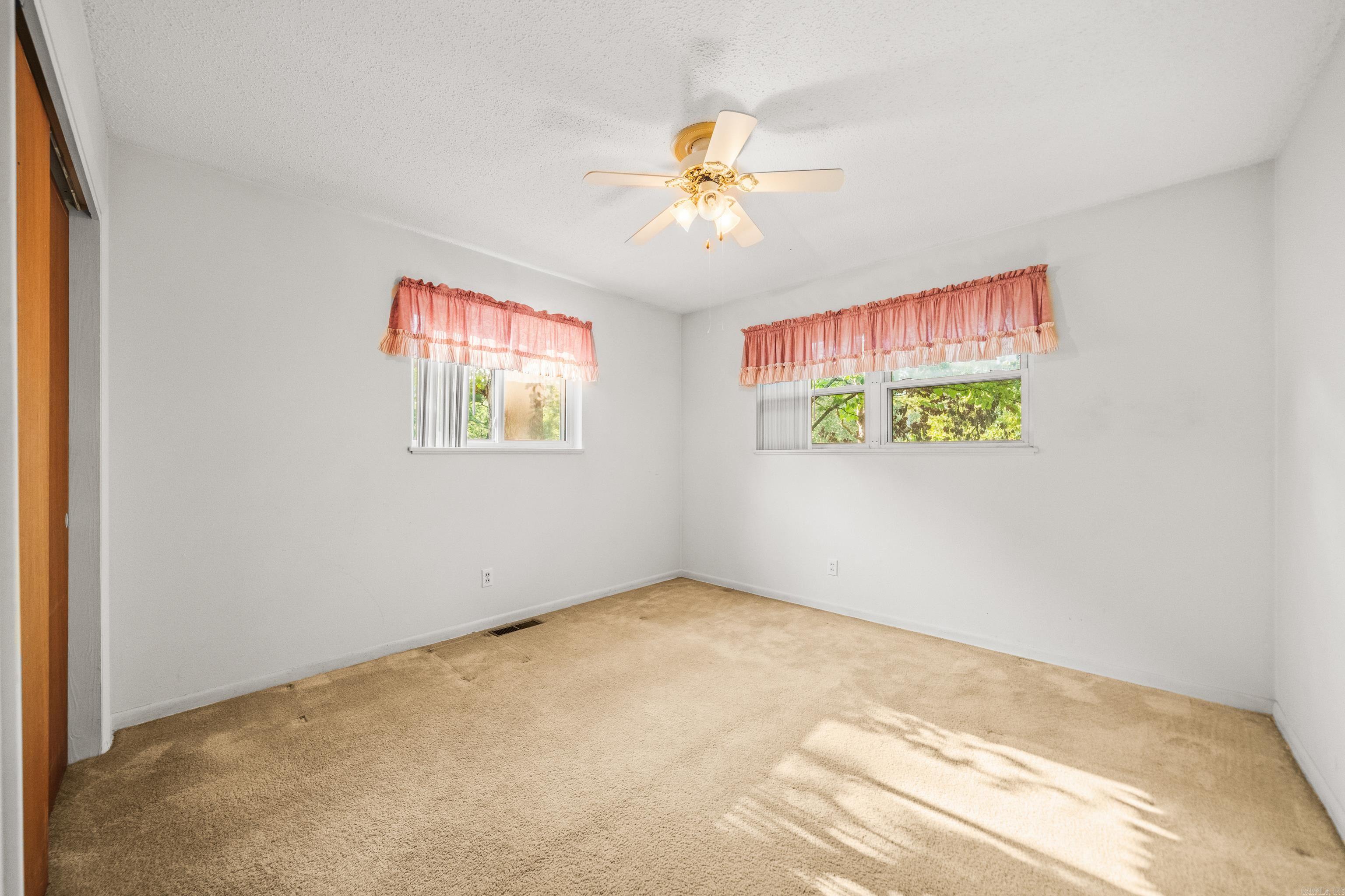 134 Stonehurst Rd  Hot Springs, AR