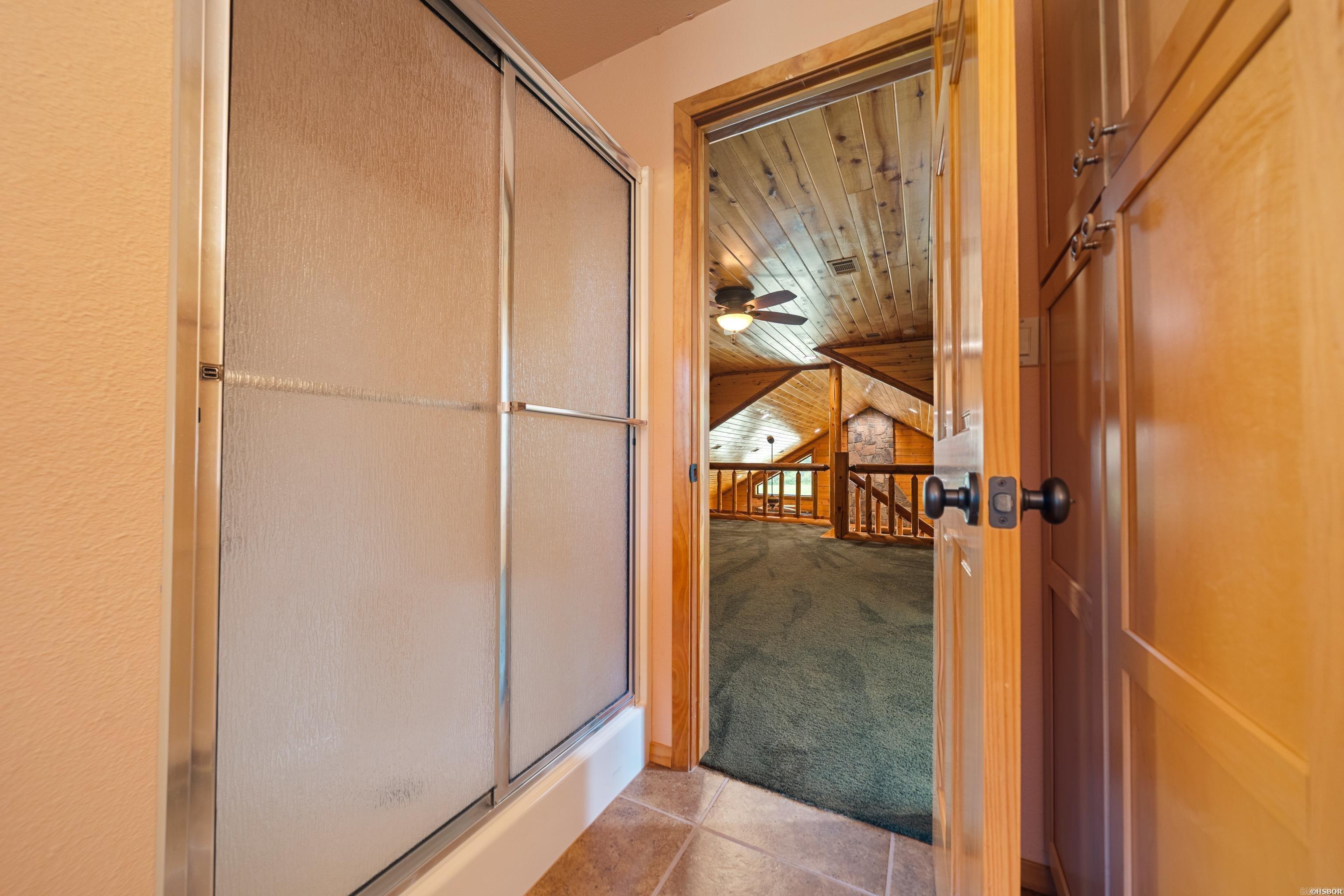 1646 Brady Mountain Road Royal, AR 71968