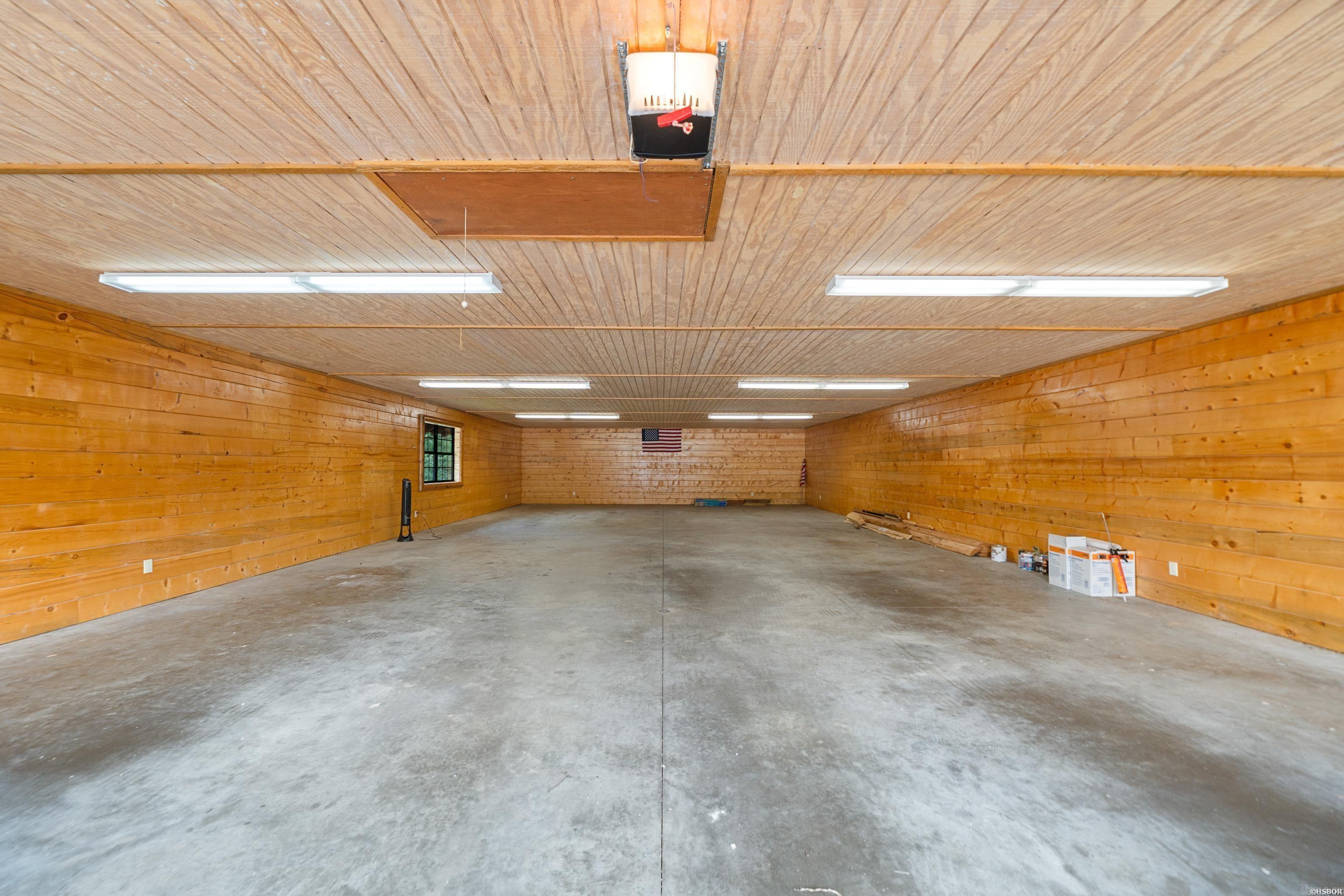 1646 Brady Mountain Road Royal, AR 71968