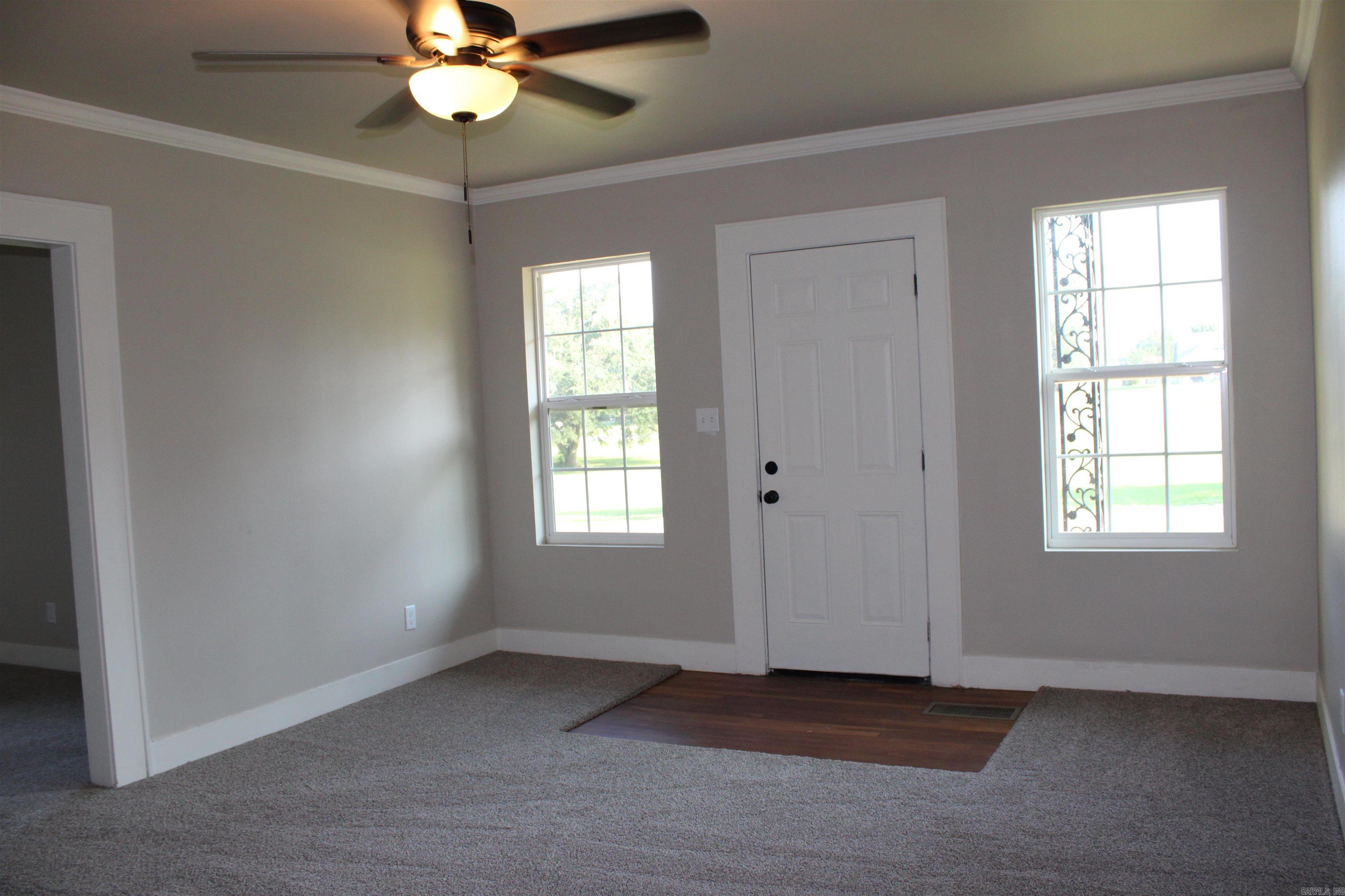 4302 E 9th St. Texarkana, AR 71854