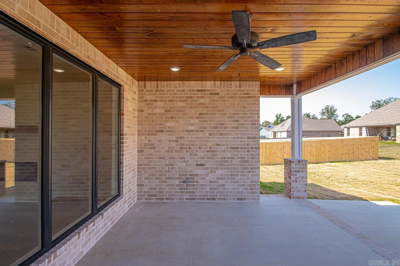 141 Allie Jo Lane Sheridan, AR 72150