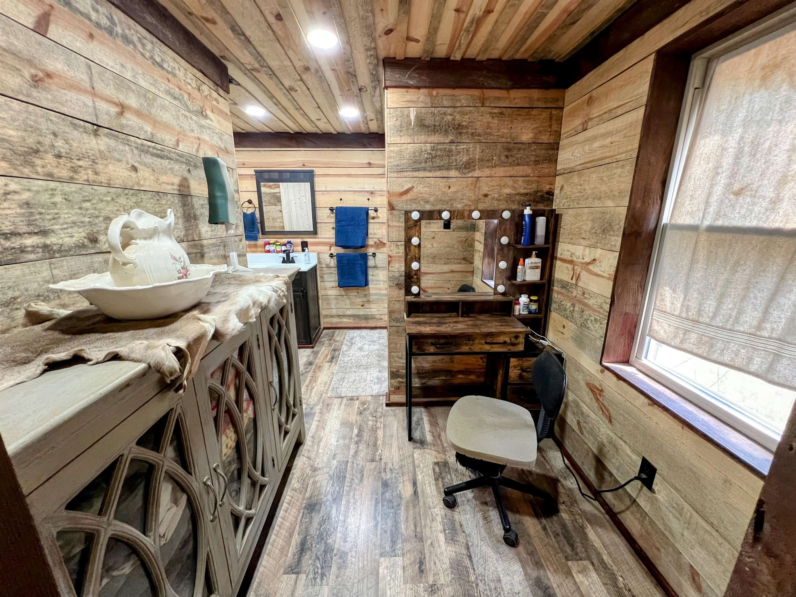 2510 Old Larkin  Melbourne, AR