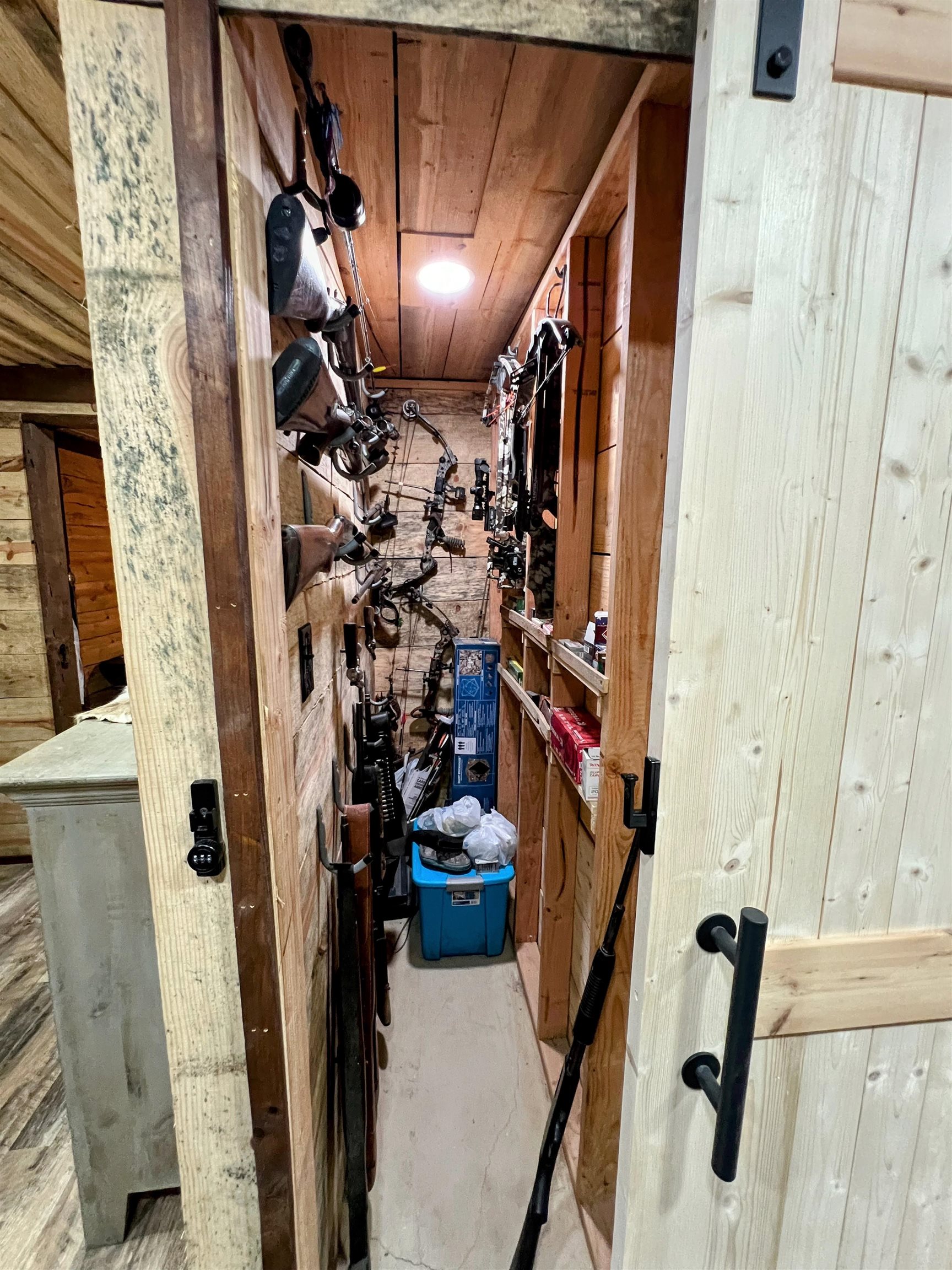 2510 Old Larkin  Melbourne, AR