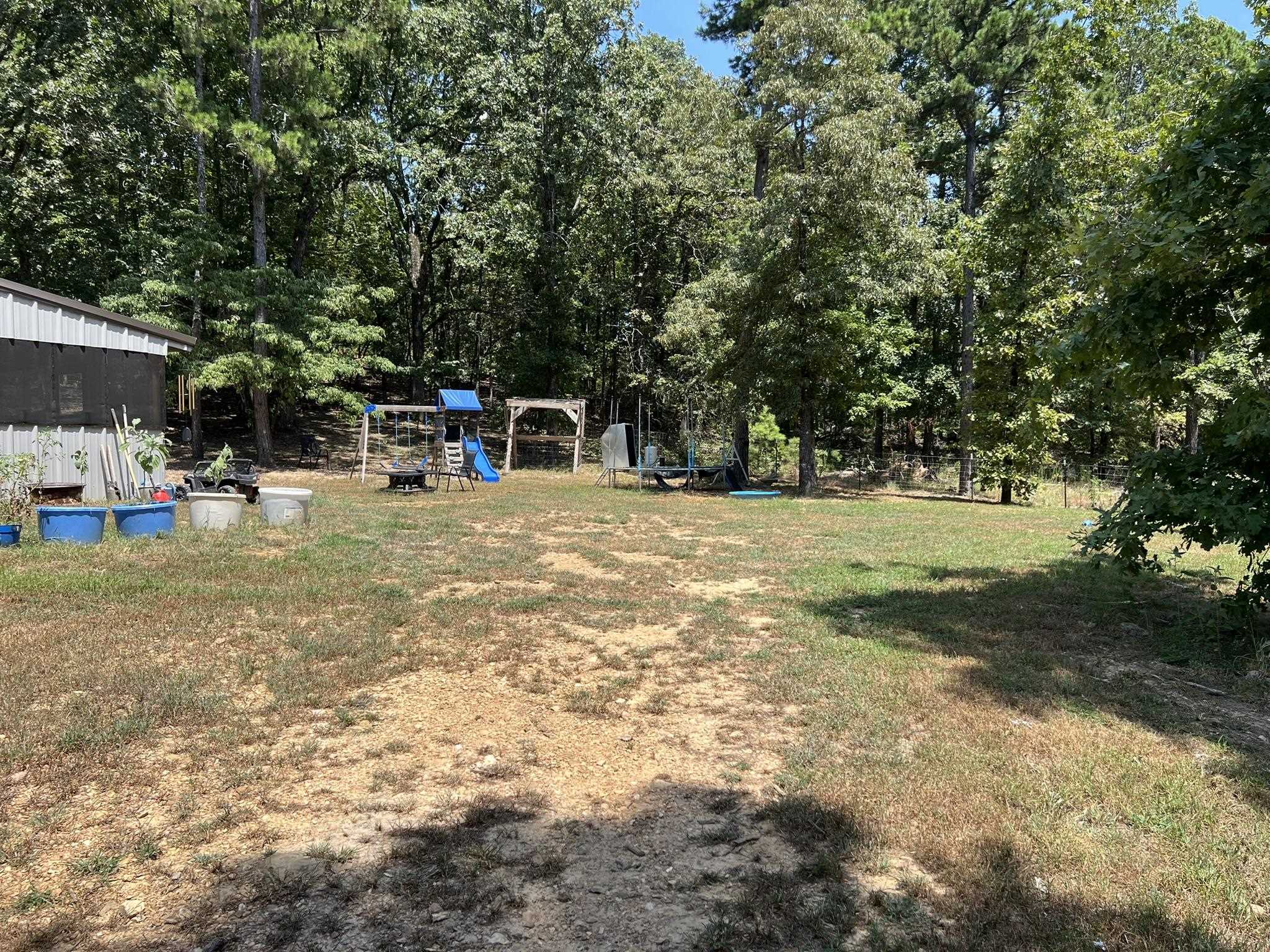 2510 Old Larkin  Melbourne, AR