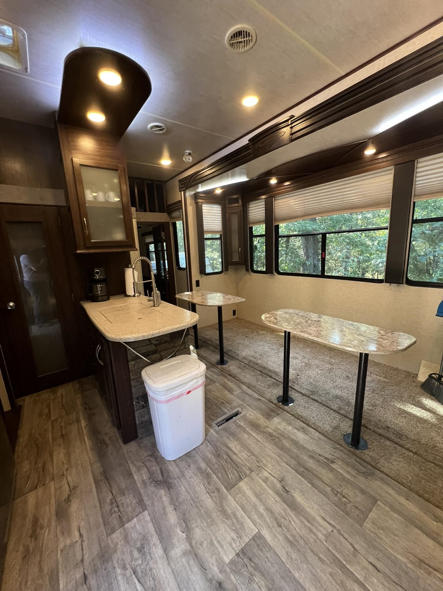 2510 Old Larkin  Melbourne, AR