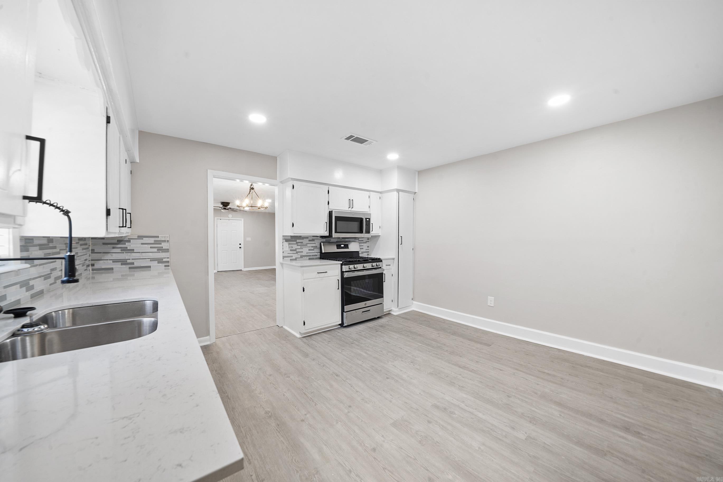 2118 S Pine Street Little Rock, AR 72204