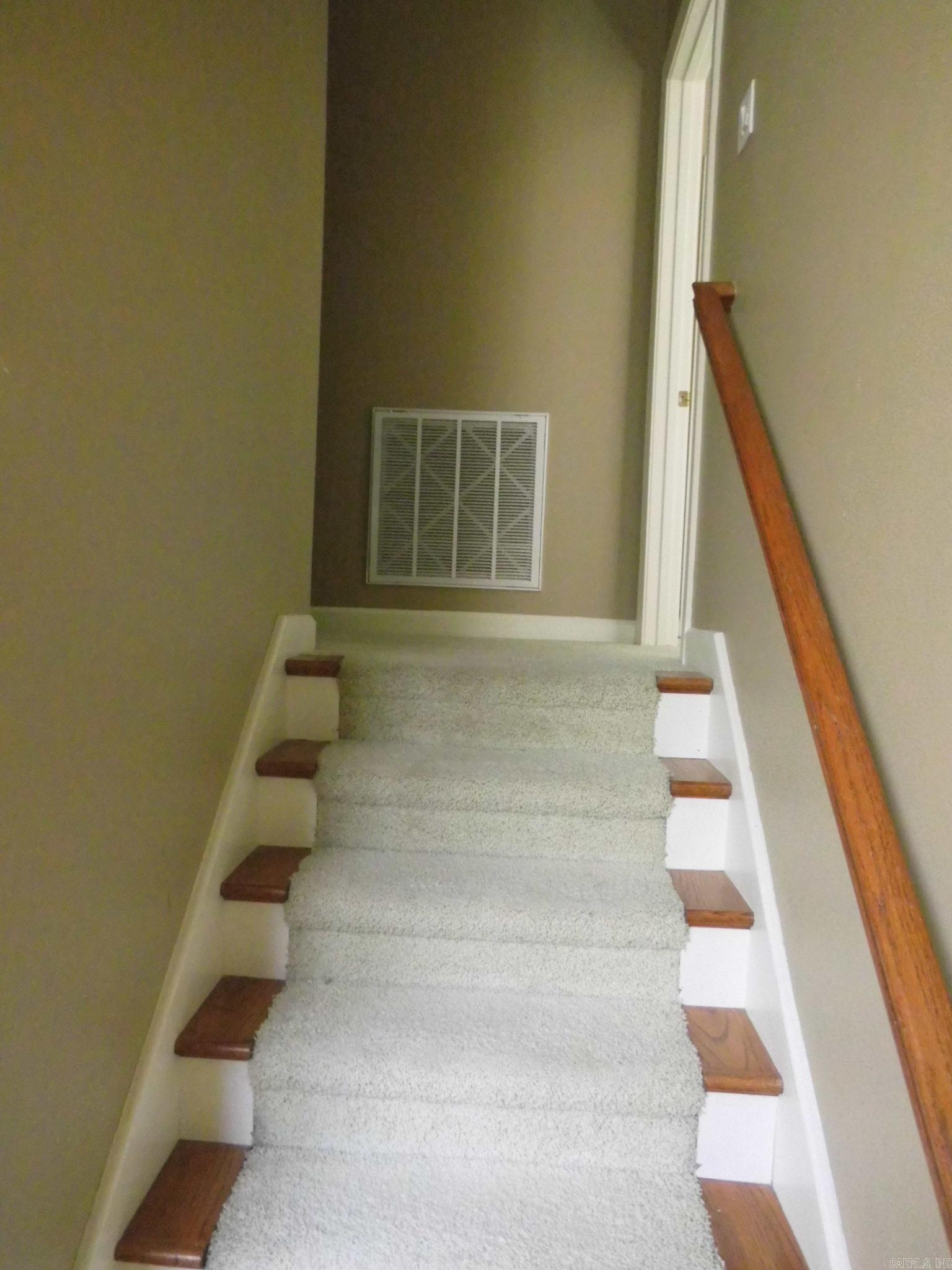 335 Mckenzie Hensley, AR 72065