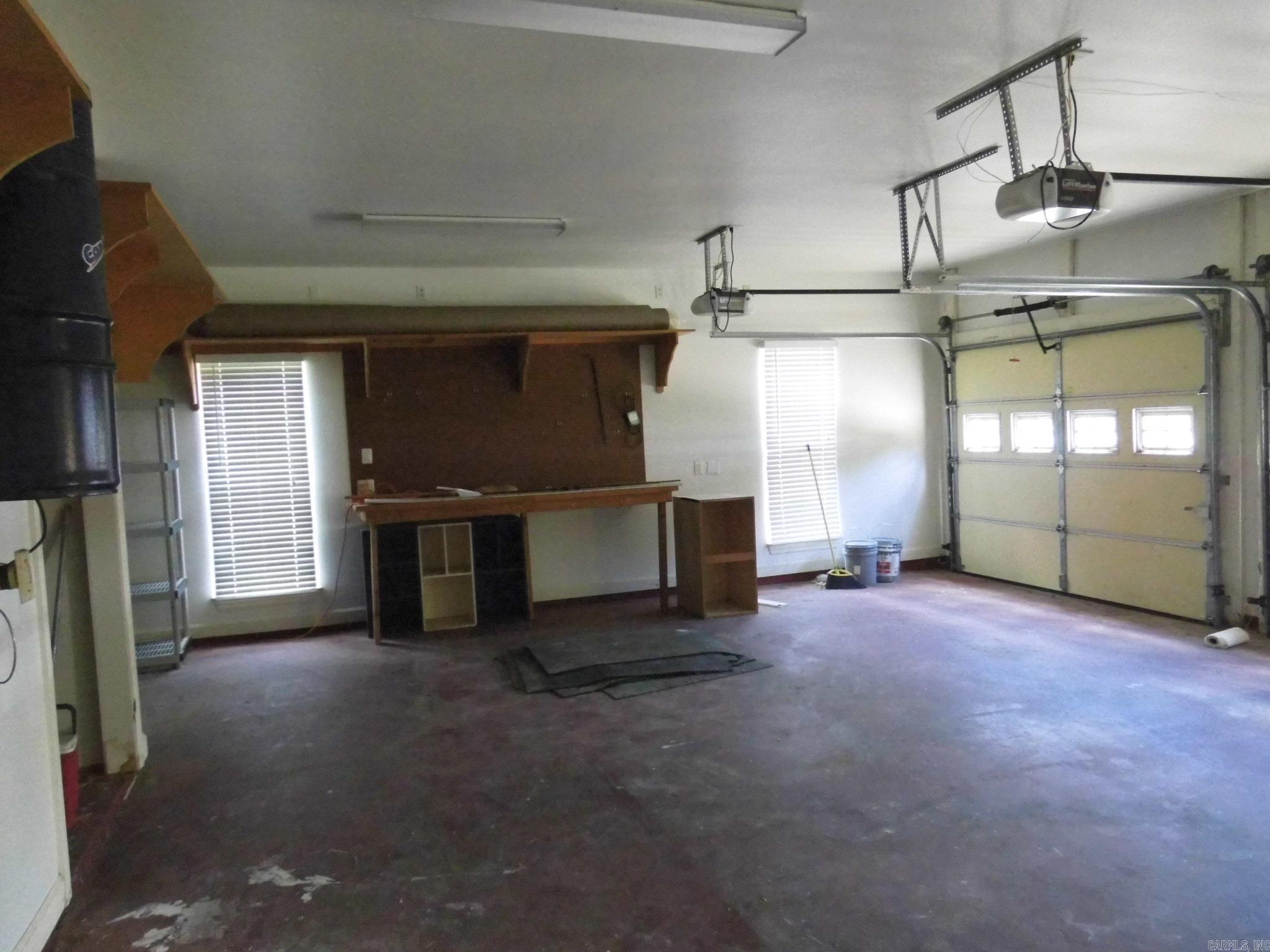 335 Mckenzie Hensley, AR 72065