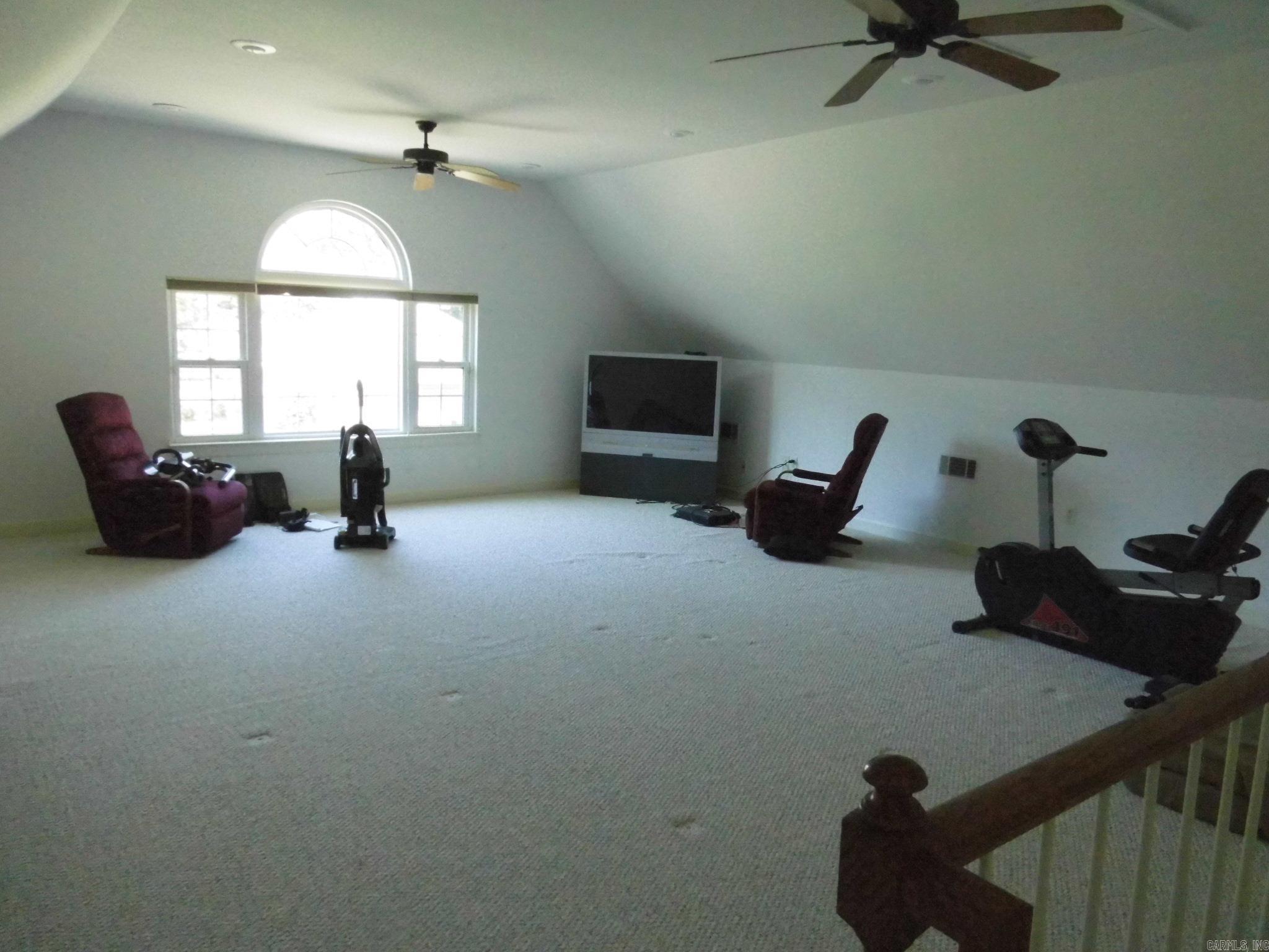 335 Mckenzie Hensley, AR 72065