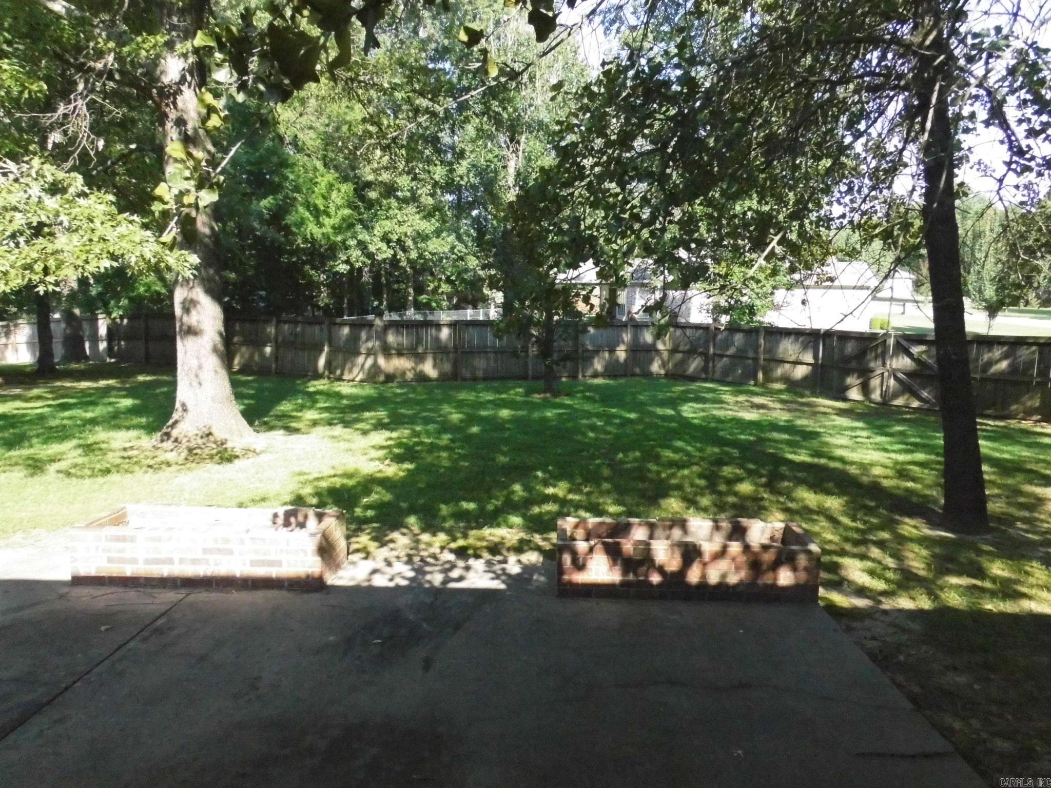 335 Mckenzie Hensley, AR 72065