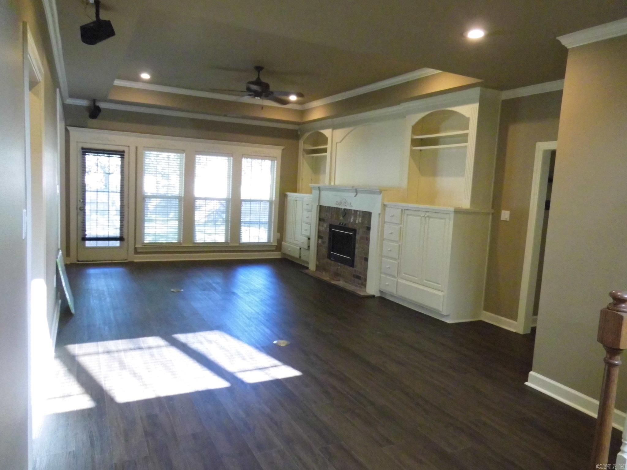 335 Mckenzie Hensley, AR 72065