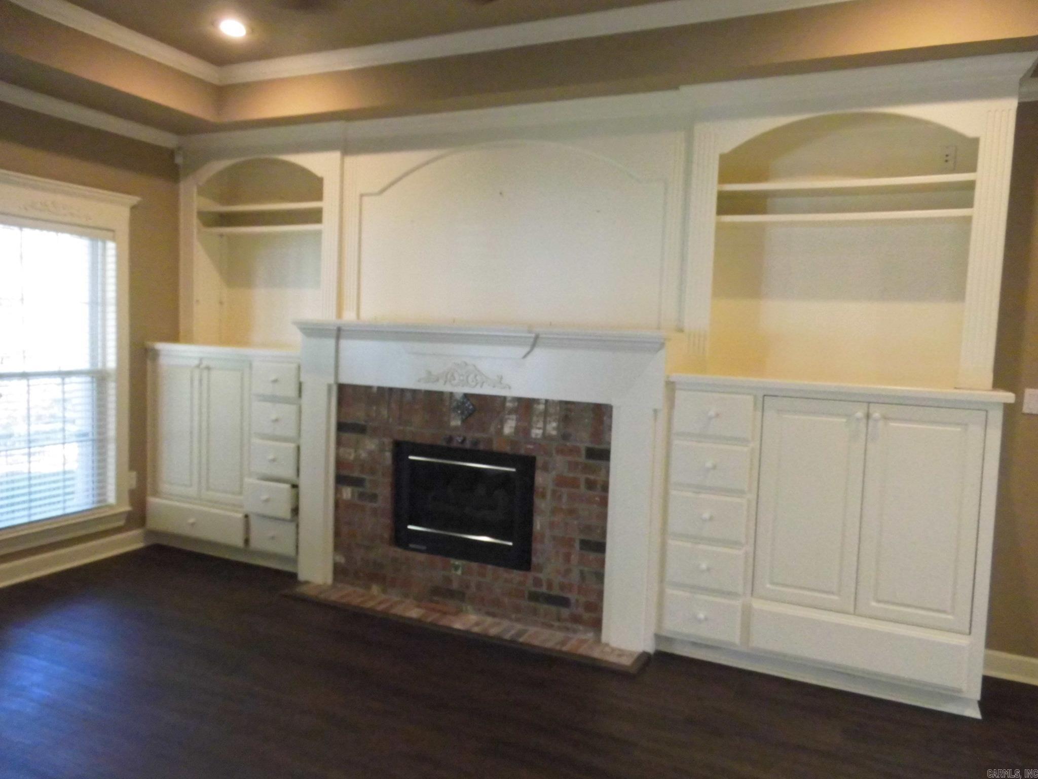 335 Mckenzie Hensley, AR 72065