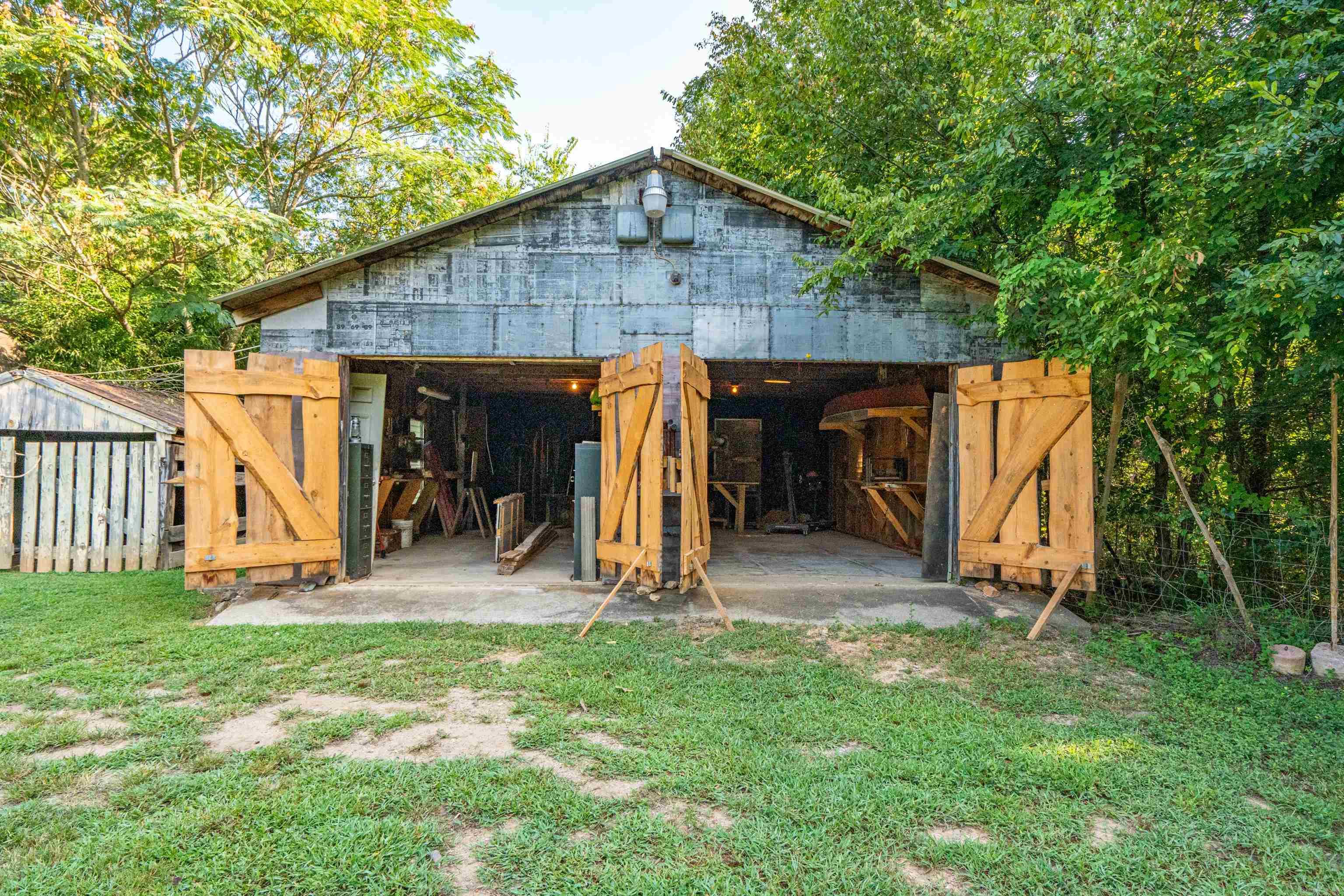 65 Raven Lane Oden, AR 71961