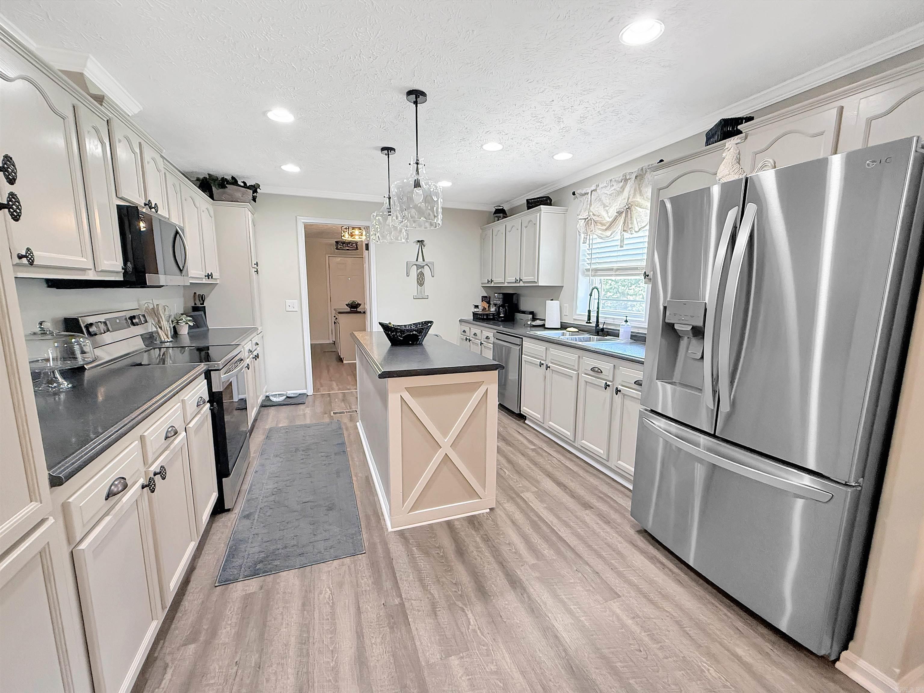 55 Kelley Rd Batesville, AR 72501