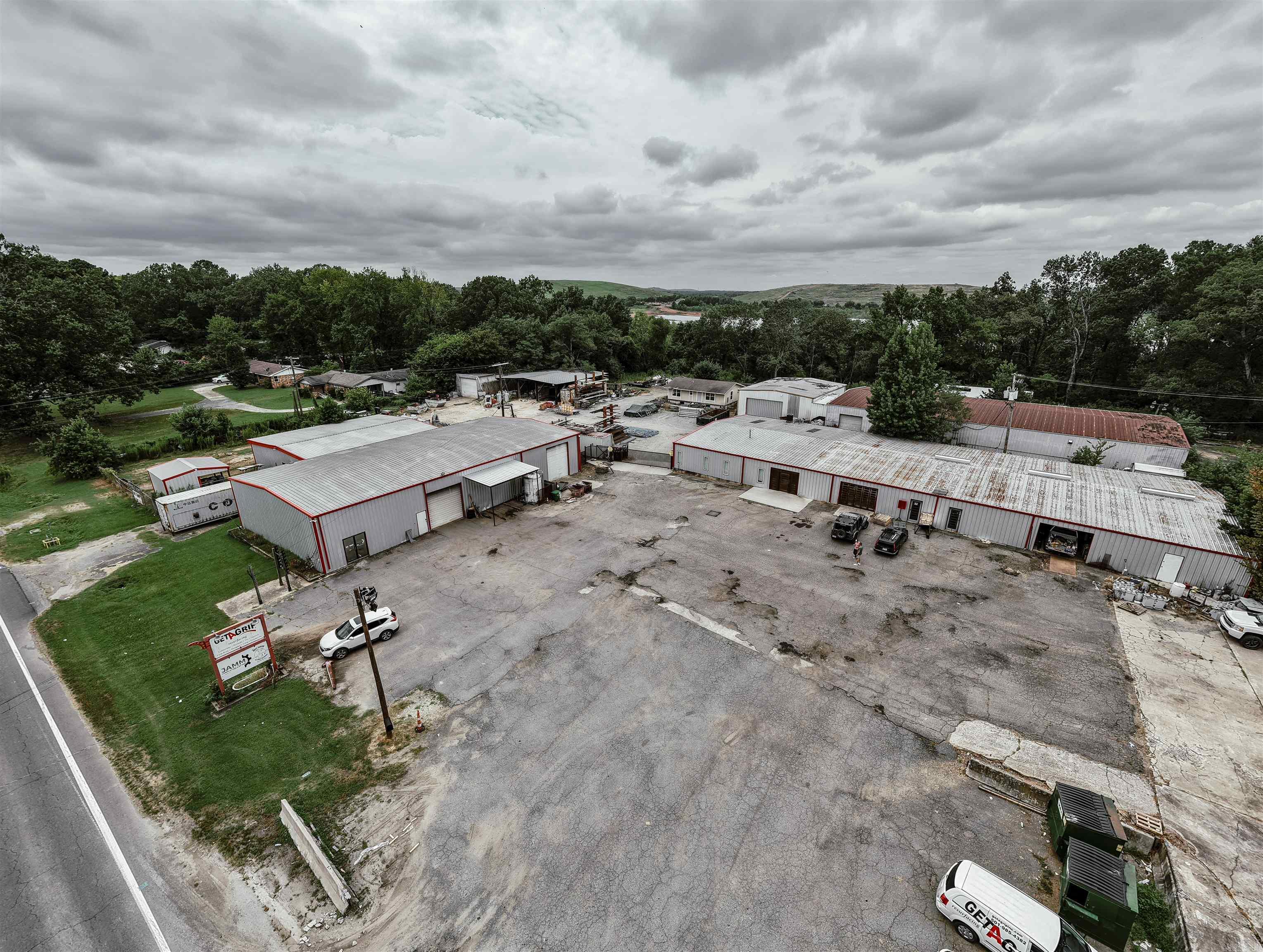 8711/8713 Highway 161  North Little Rock, AR