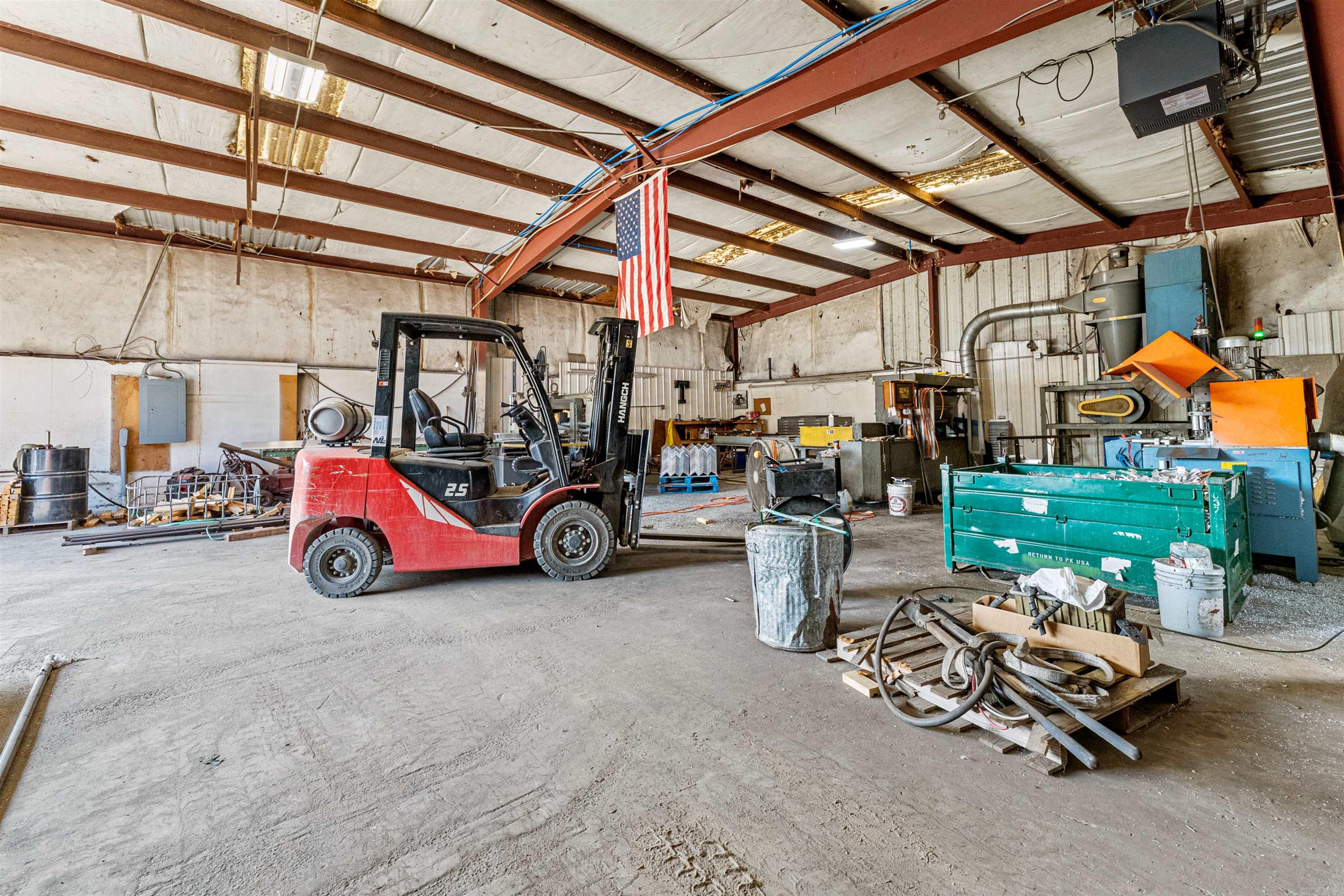 8711/8713 Highway 161  North Little Rock, AR