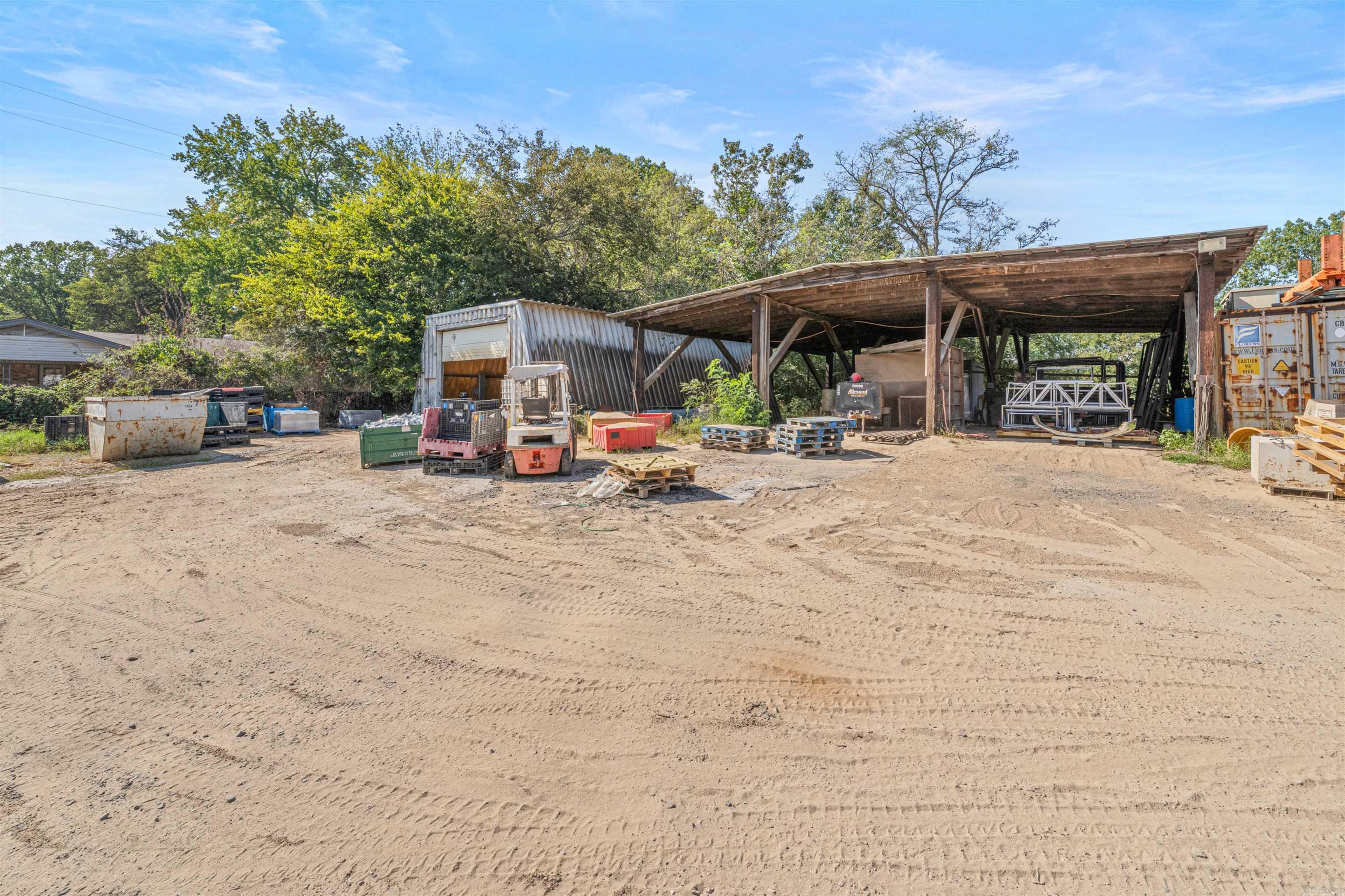 8711/8713 Highway 161  North Little Rock, AR