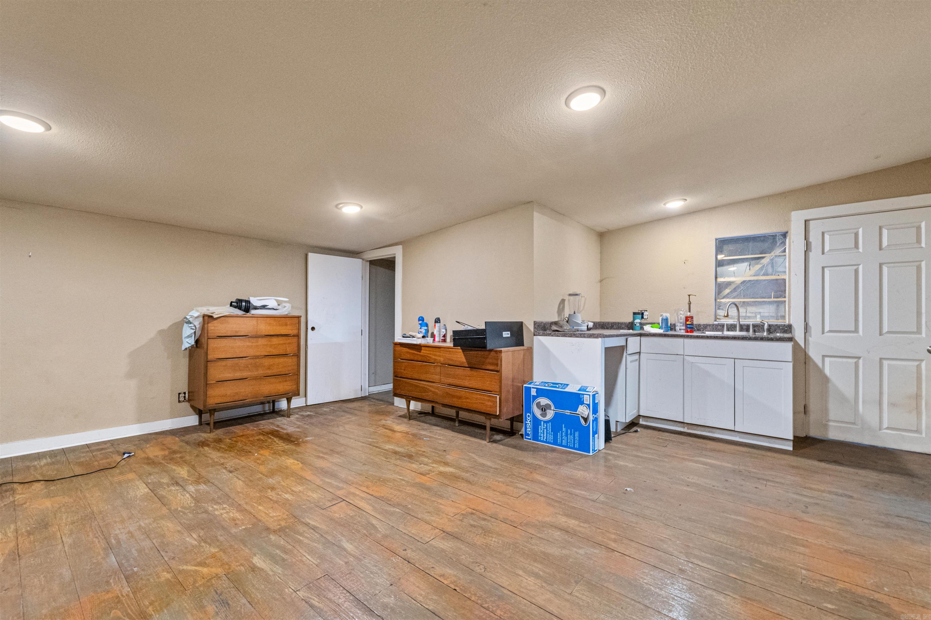 8711/8713 Highway 161  North Little Rock, AR