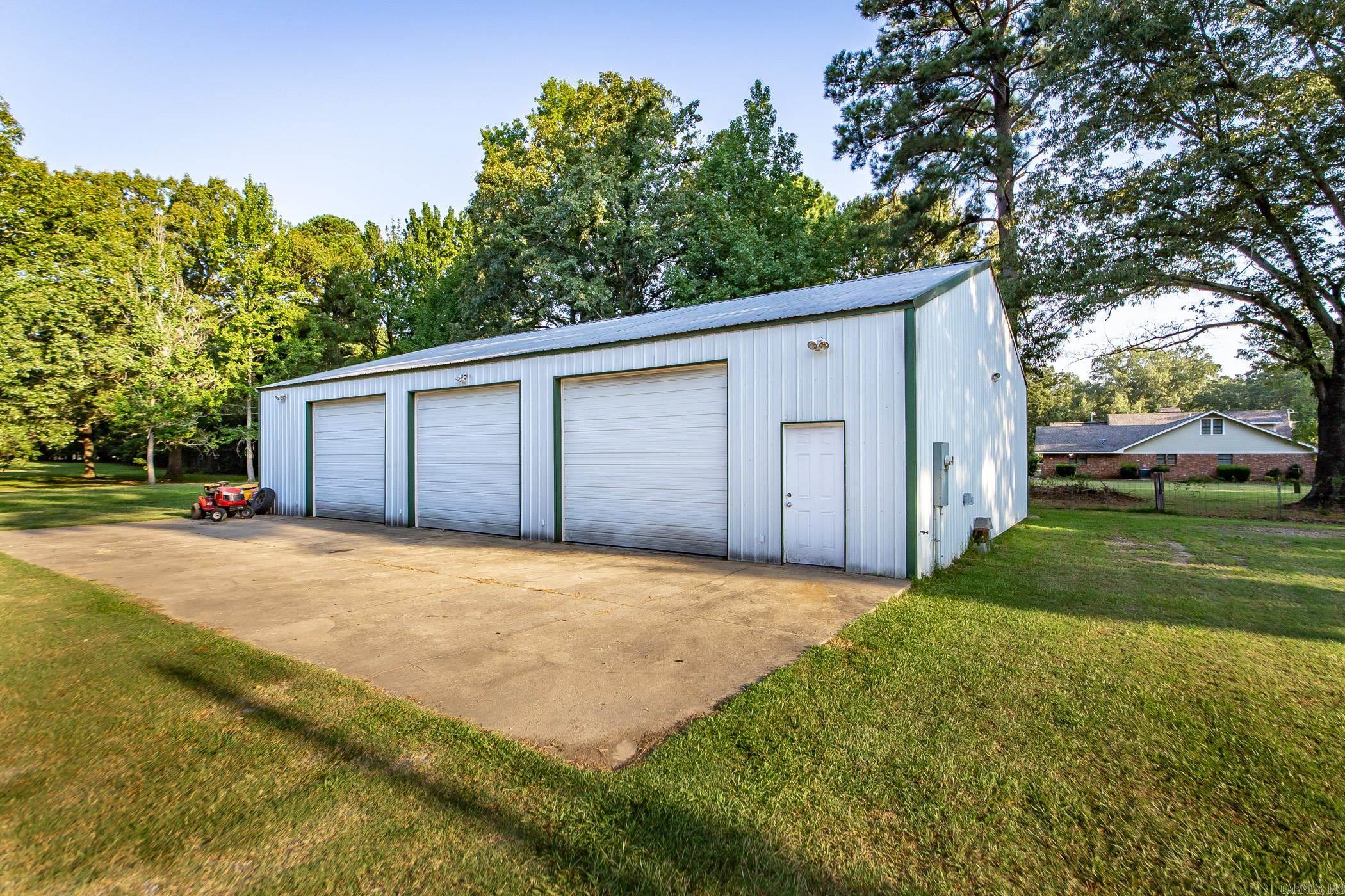 3707 Mount Carmel Rd  Bryant, AR