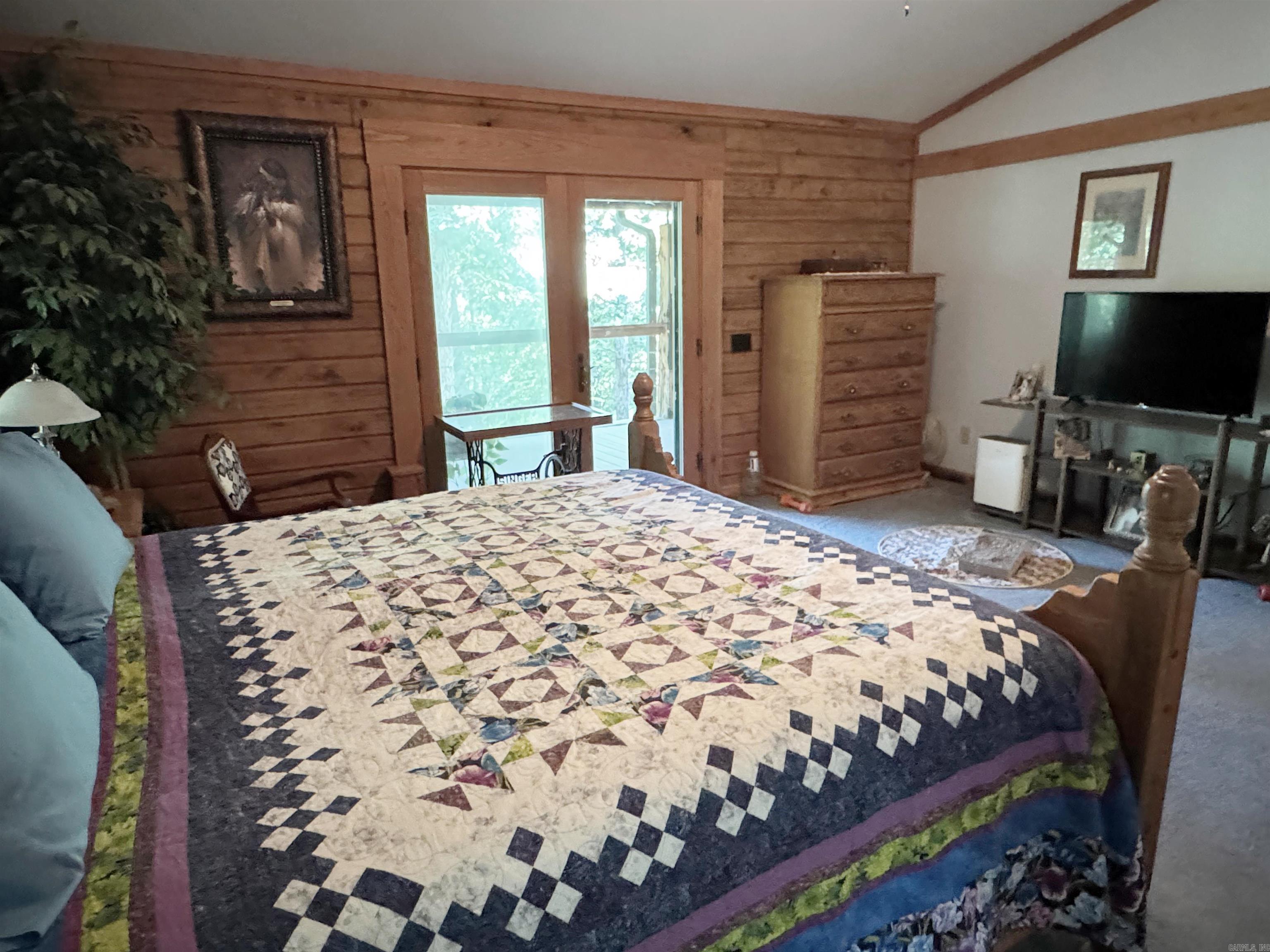 4003 Sunny Fox Rd  Mountain View, AR