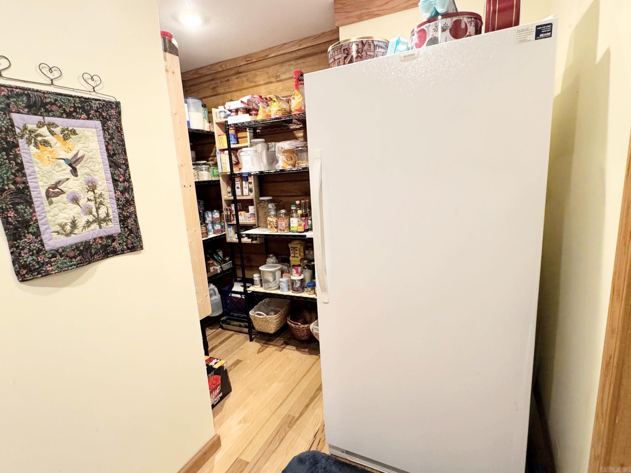 4003 Sunny Fox Rd  Mountain View, AR