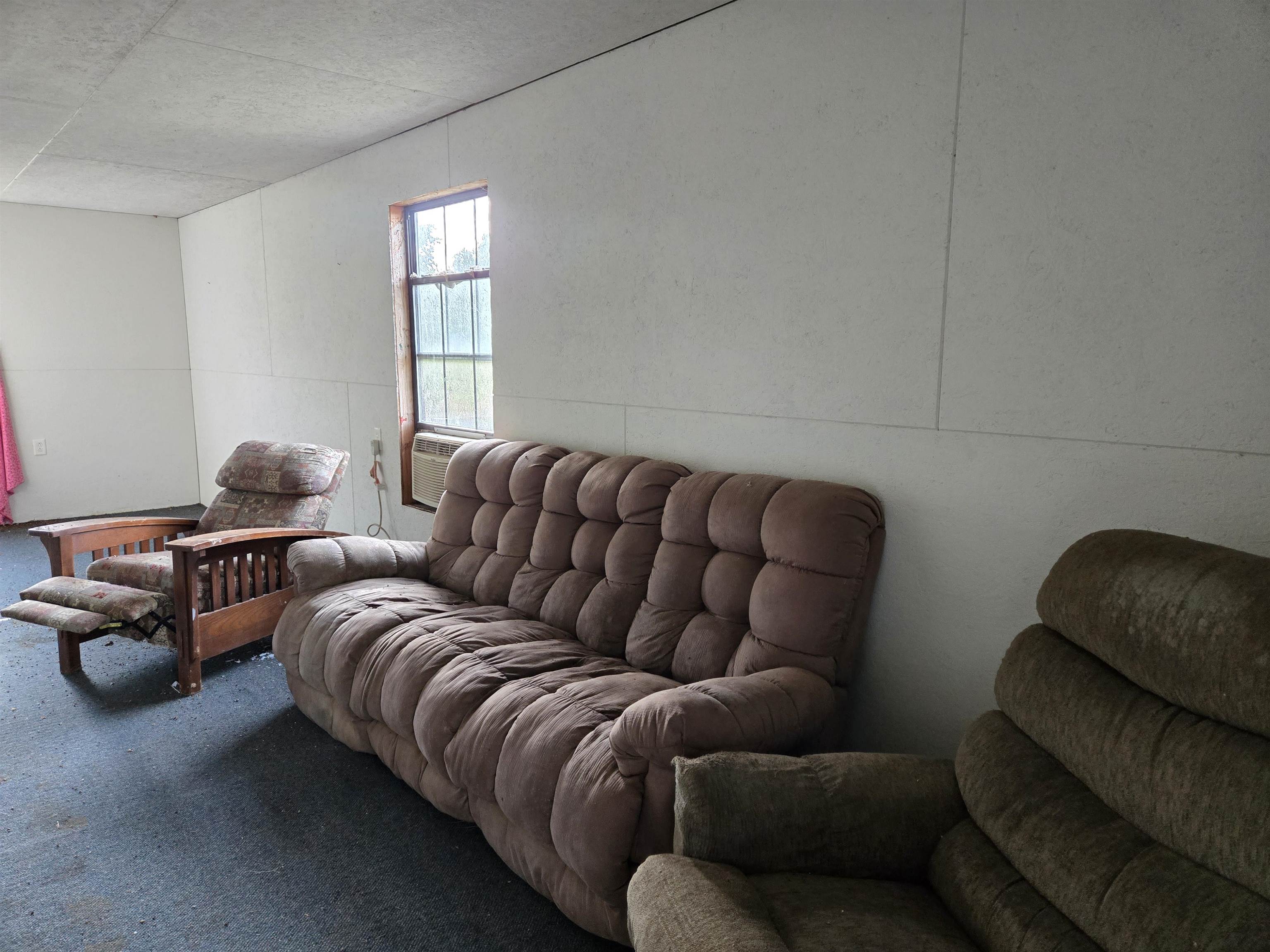 3445 Magnolia  Salem, AR